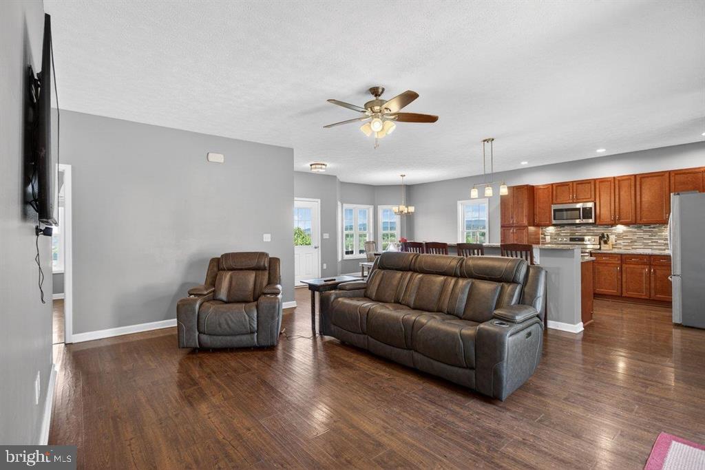 MOUNTAINEER HEIGHTS - Residential