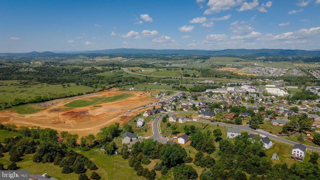 MOUNTAINEER HEIGHTS - Residential