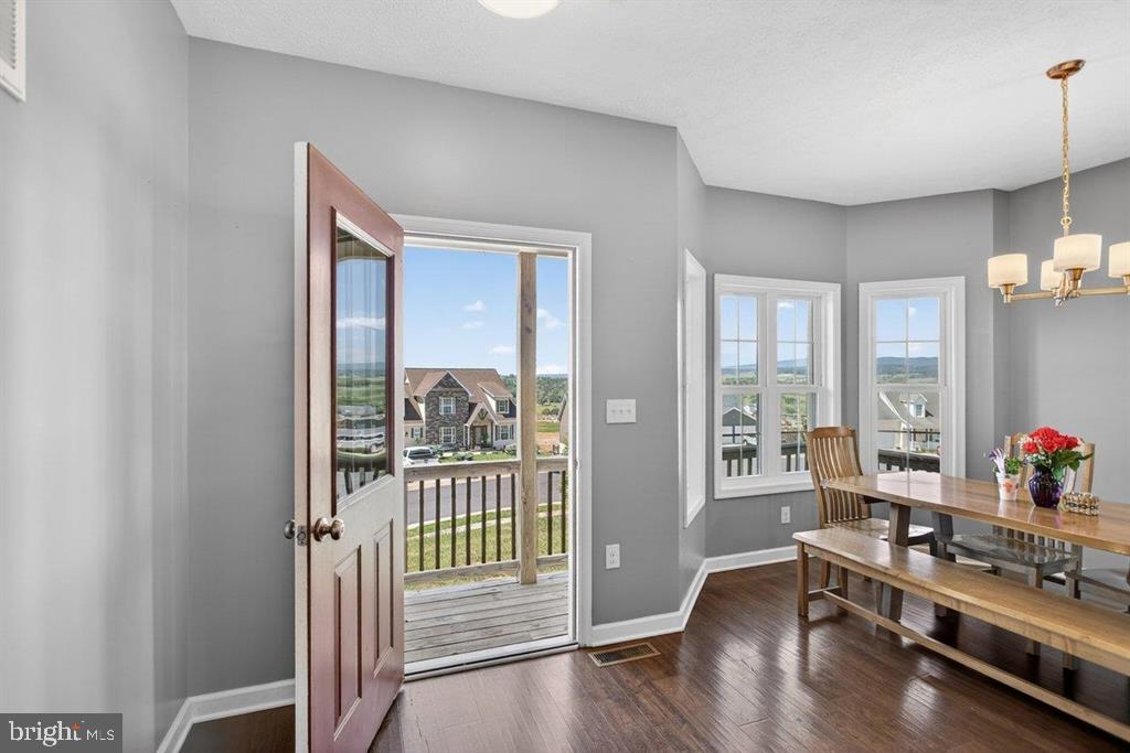 MOUNTAINEER HEIGHTS - Residential
