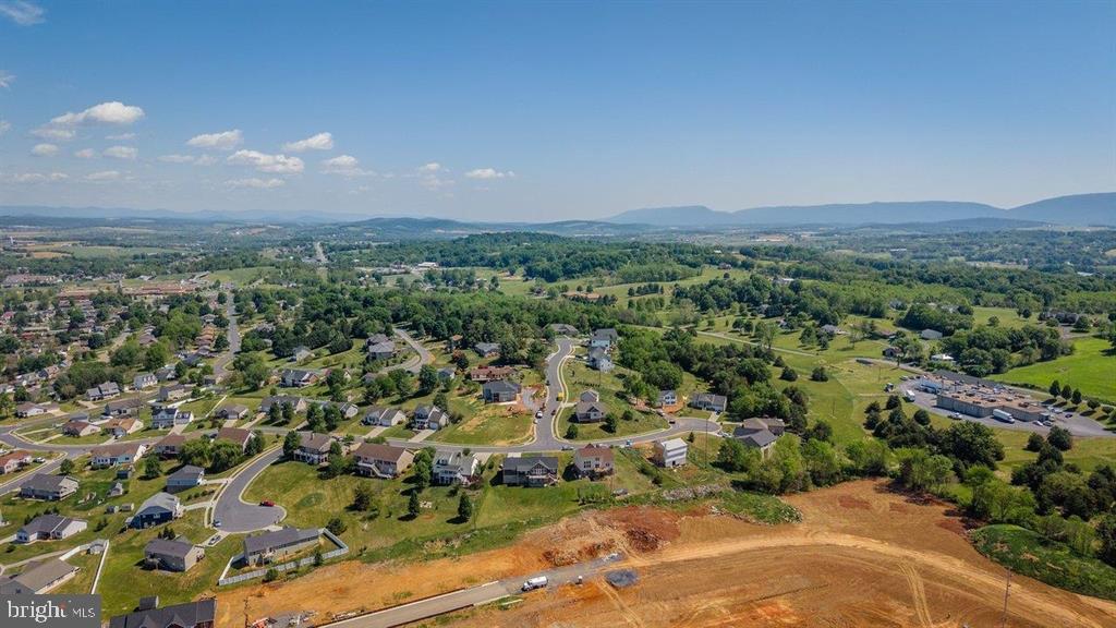 MOUNTAINEER HEIGHTS - Residential