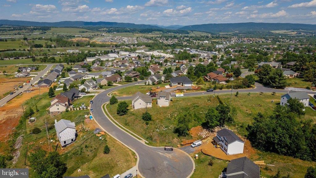 MOUNTAINEER HEIGHTS - Residential