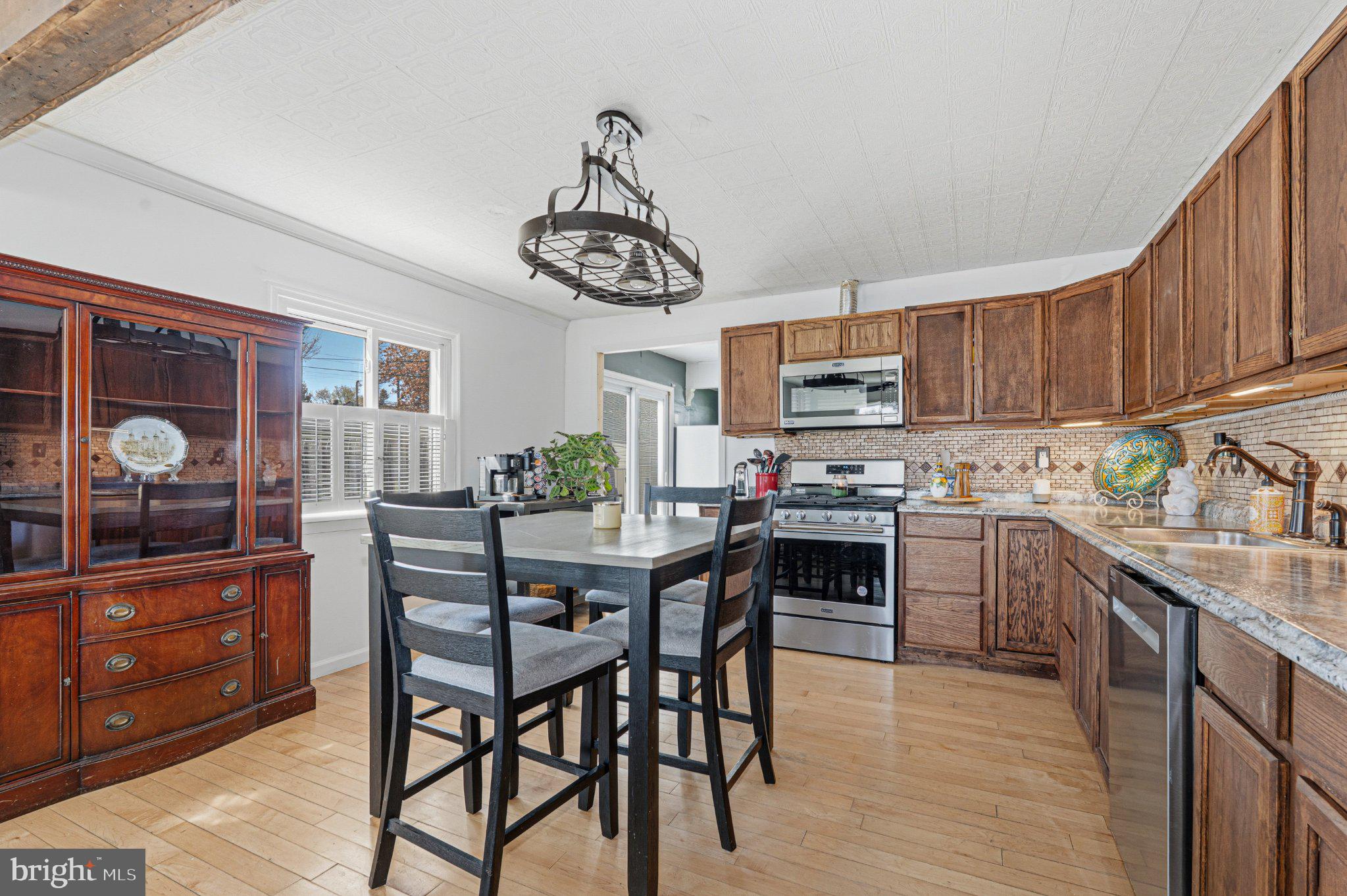 VICTORY VILLA - Residential