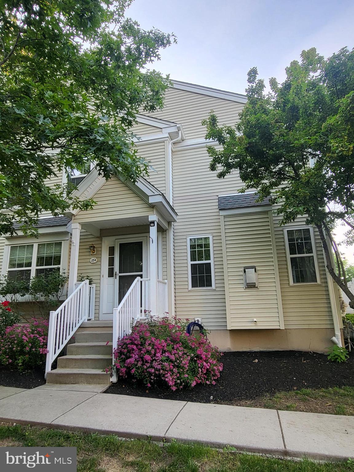 Freshly painted throughout! End unit townhome, in sought after Byers Station and award winning Downingtown East Schools. Quiet location at the back of the community with tons of parking and out the front door access to walking trail. This 3BD/2.5BA unit also has a full basement, allowing for tons of storage. Nicely appointed. Master Suite with walk-in closet and additional closet. Lavish Master bathroom with soaking tub. 2nd floor laundry room. 2 additional bedrooms are nicely sized. All of Byers Station amenities available to use, including 2 gyms, 2 heated pools, 2 clubhouses to rent and tennis courts, volleyball courts, and basketball courts. Easy access to turnpike and local shopping and restaurants. Landlord pays HOA. Photos are current.