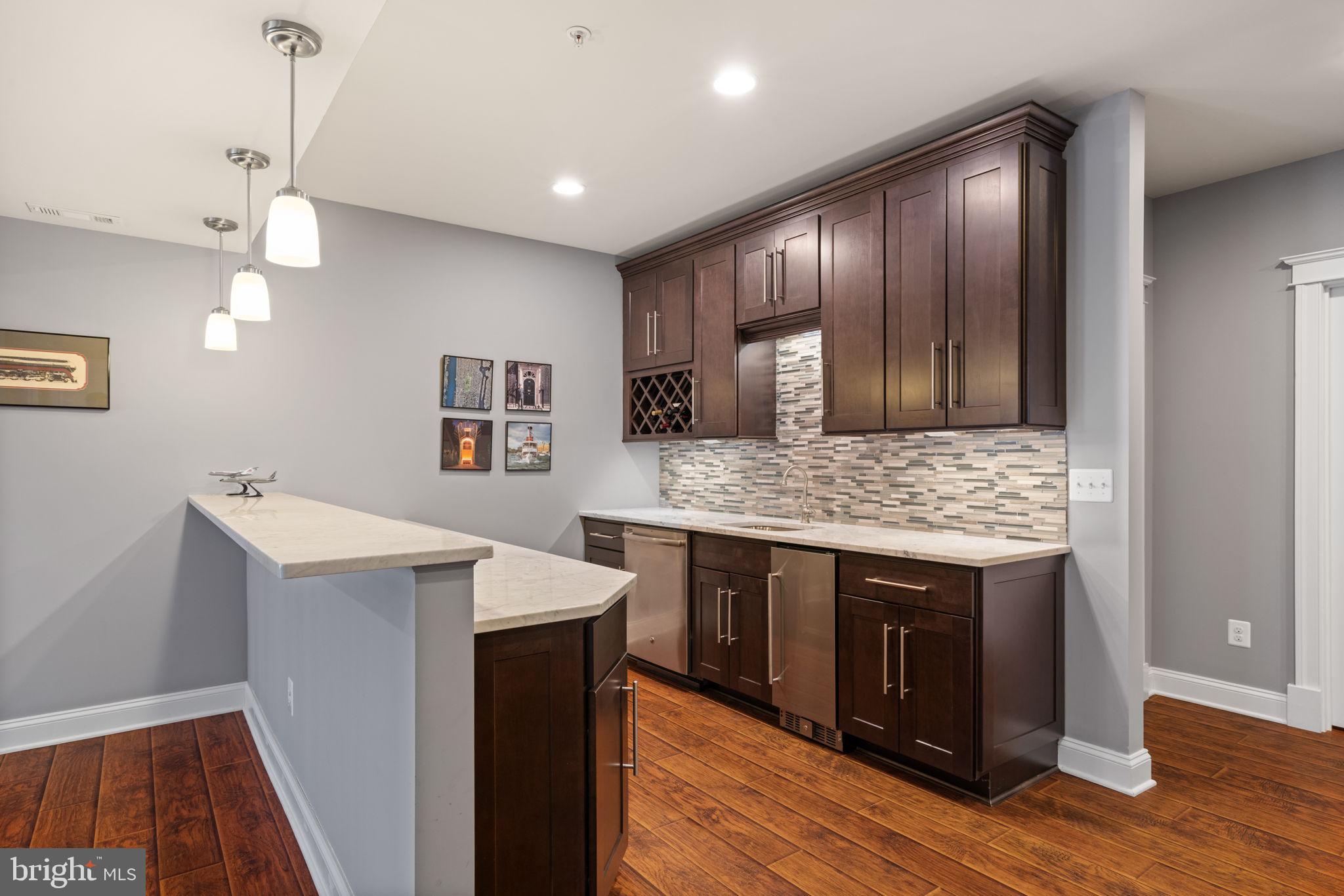 POTOMAC SHORES - Residential