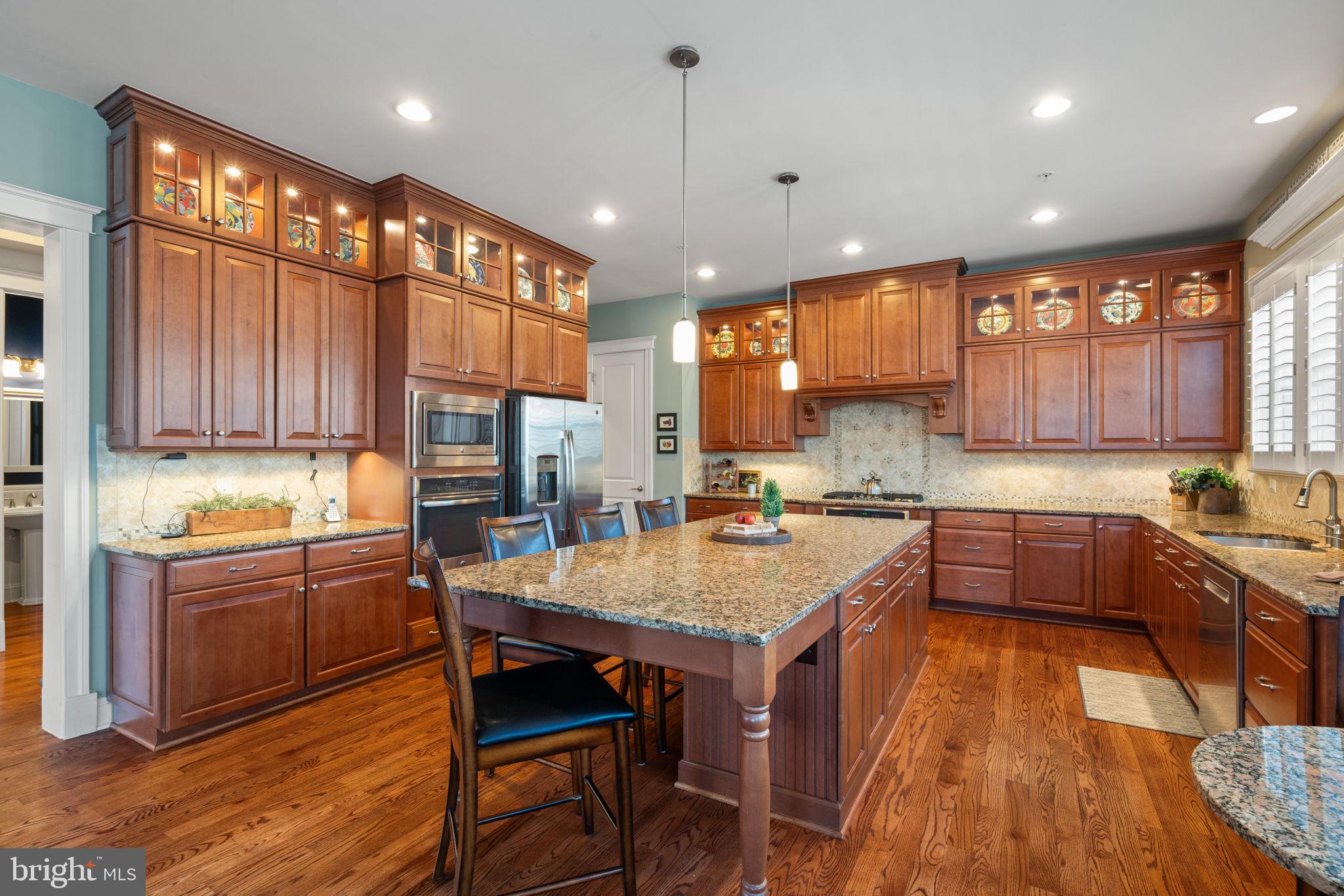 POTOMAC SHORES - Residential