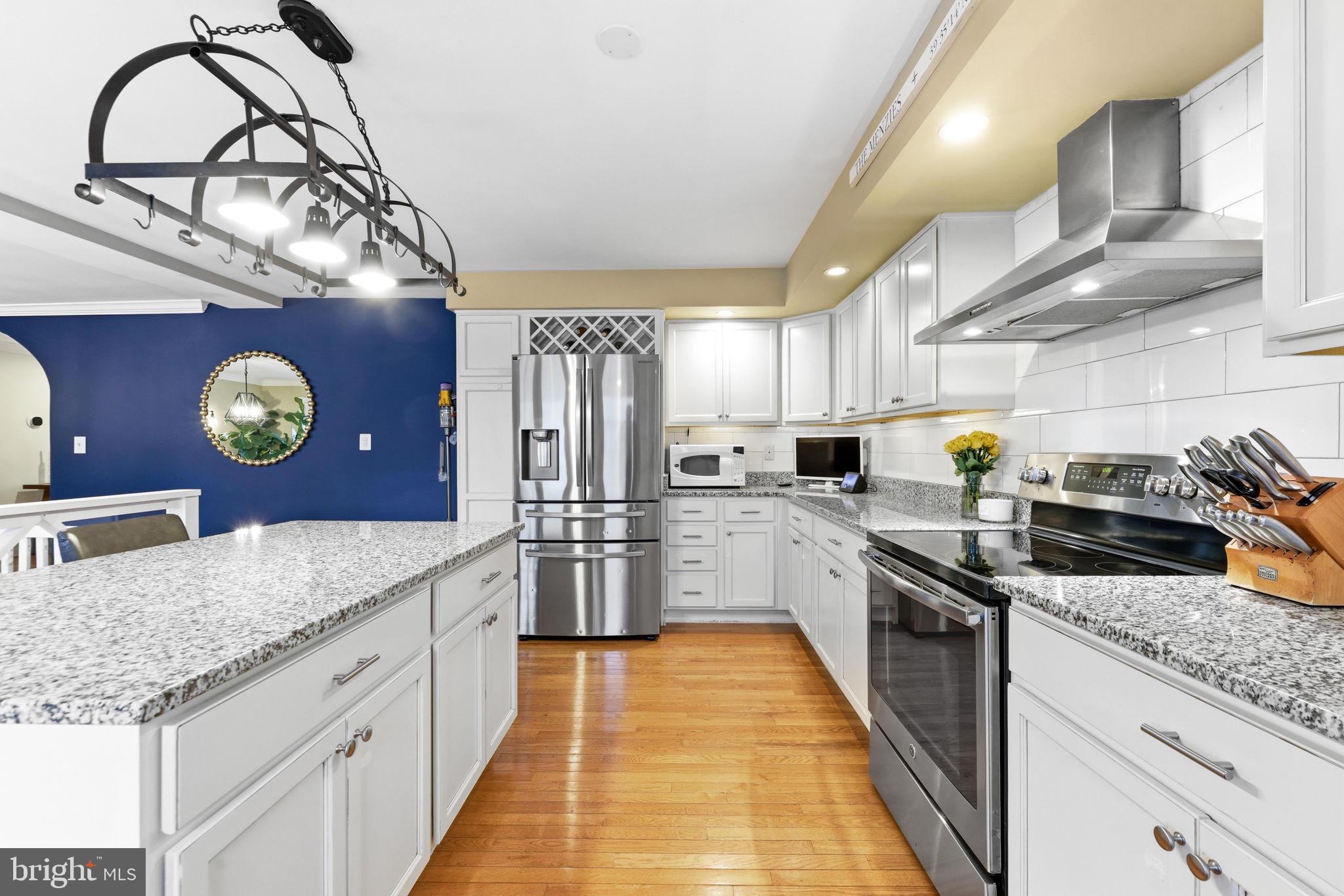 HEREFORD FARMS - Residential