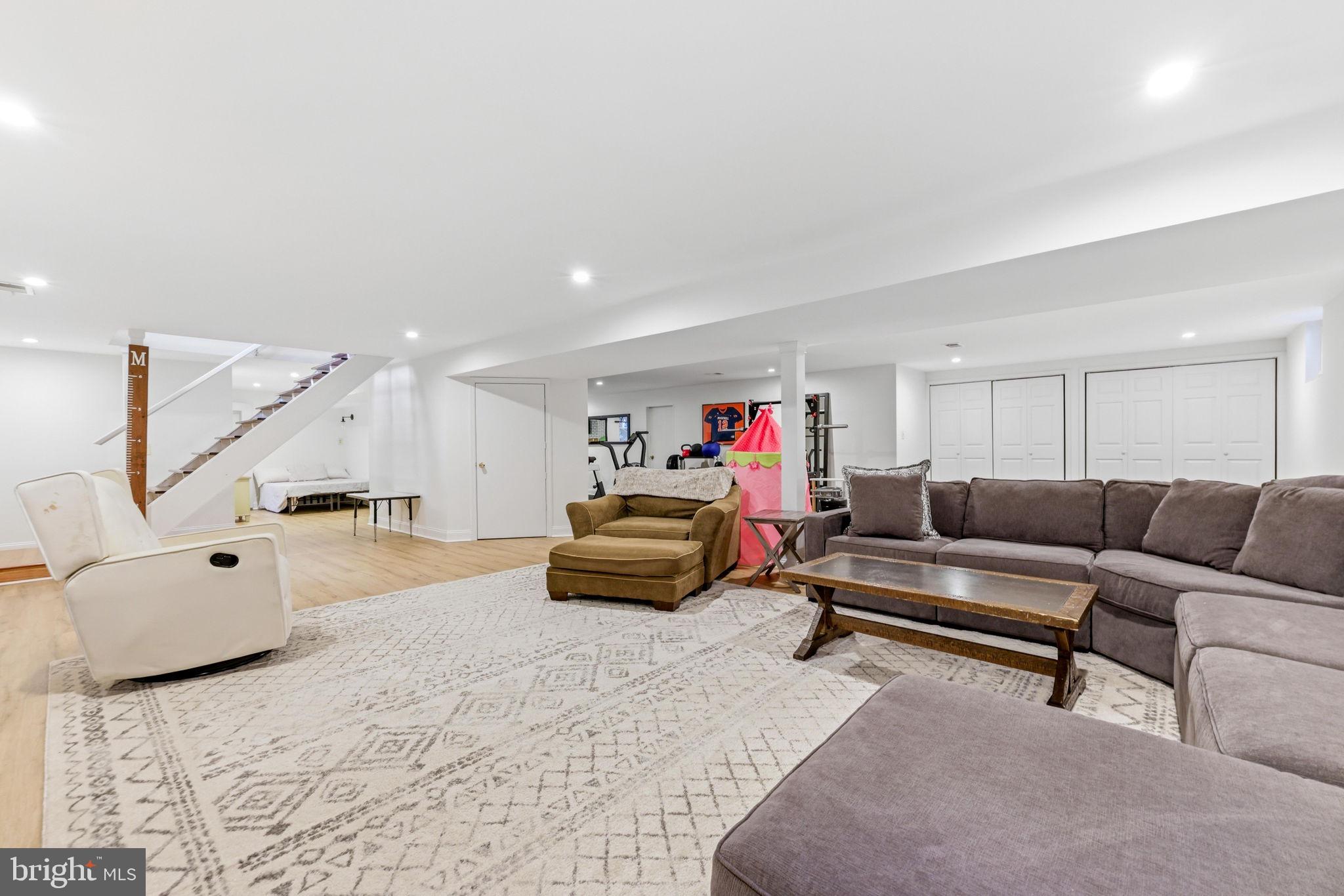 HEREFORD FARMS - Residential