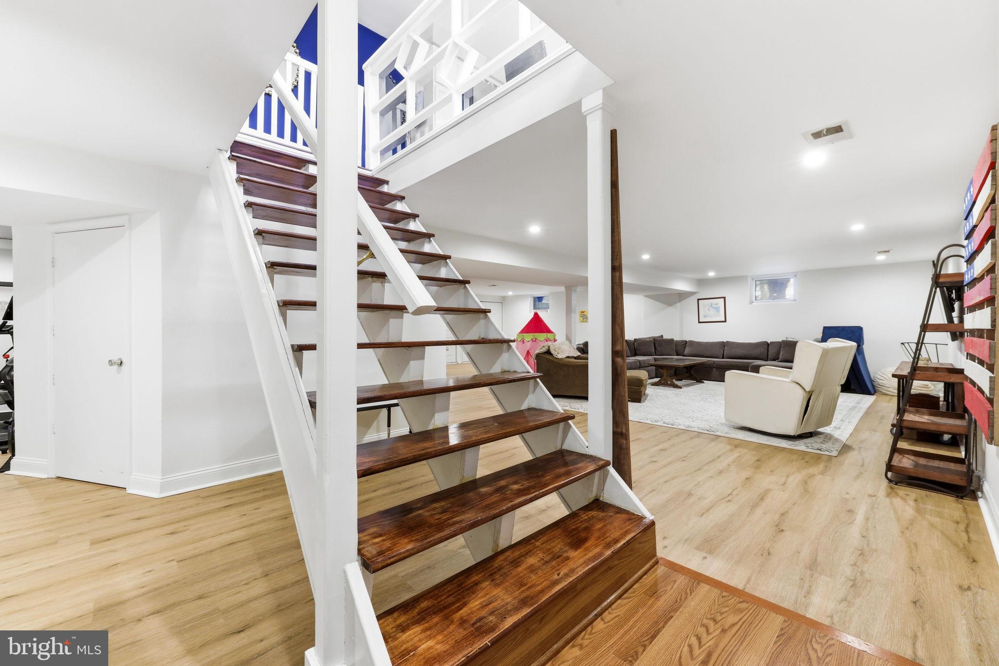 HEREFORD FARMS - Residential