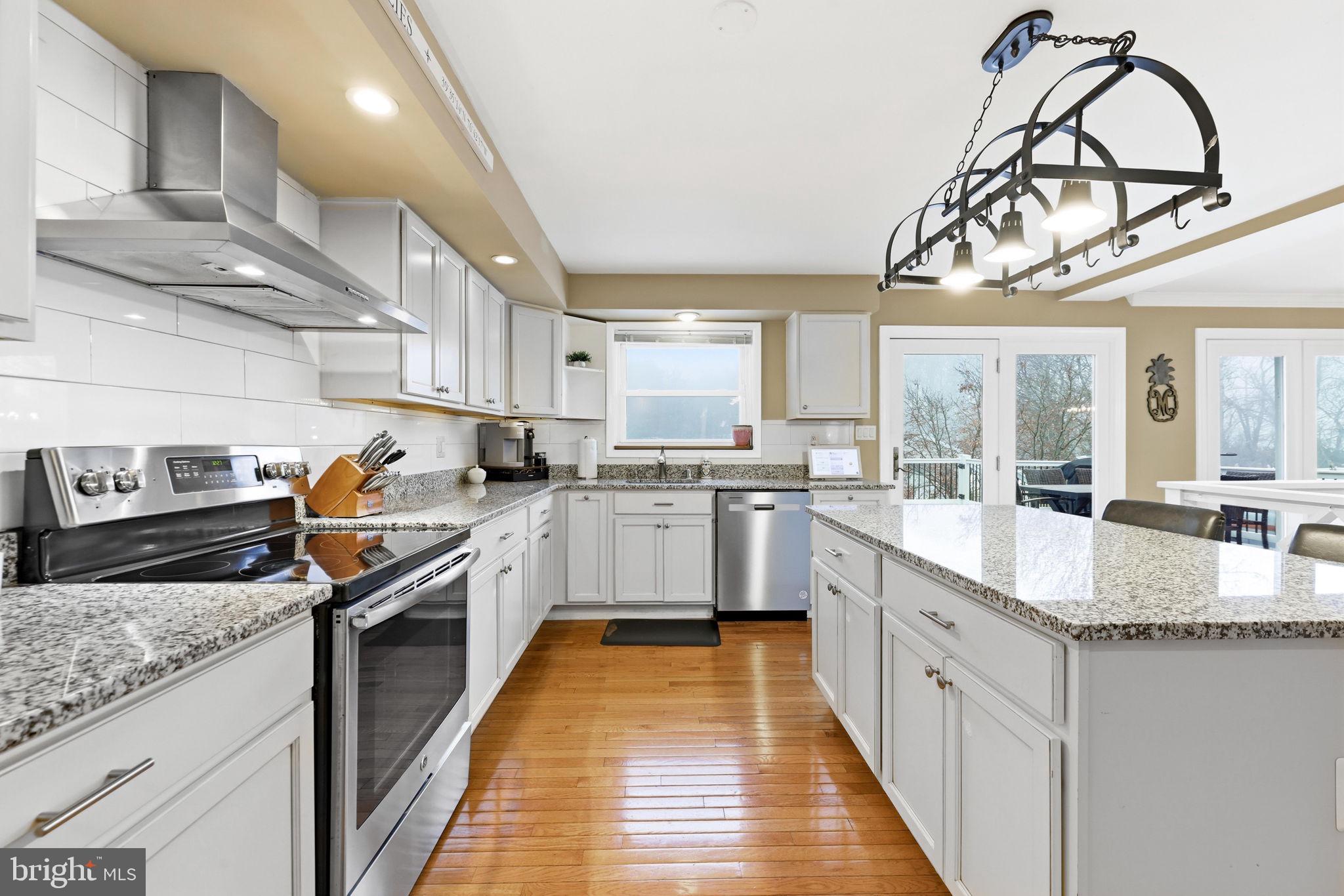 HEREFORD FARMS - Residential