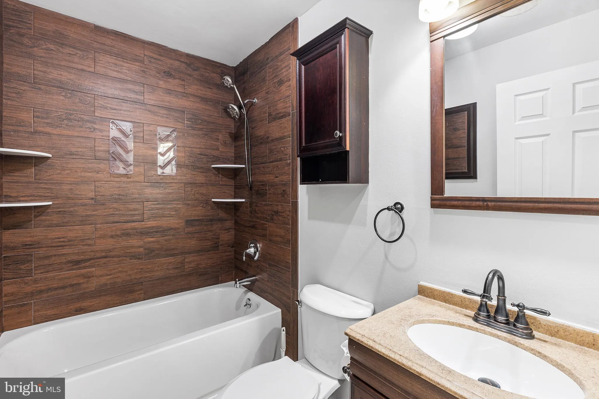 Upper Chichester, Pennsylvania 19061, United States, 3 Bedrooms Bedrooms, ,2 BathroomsBathrooms,Residential,Active,178988