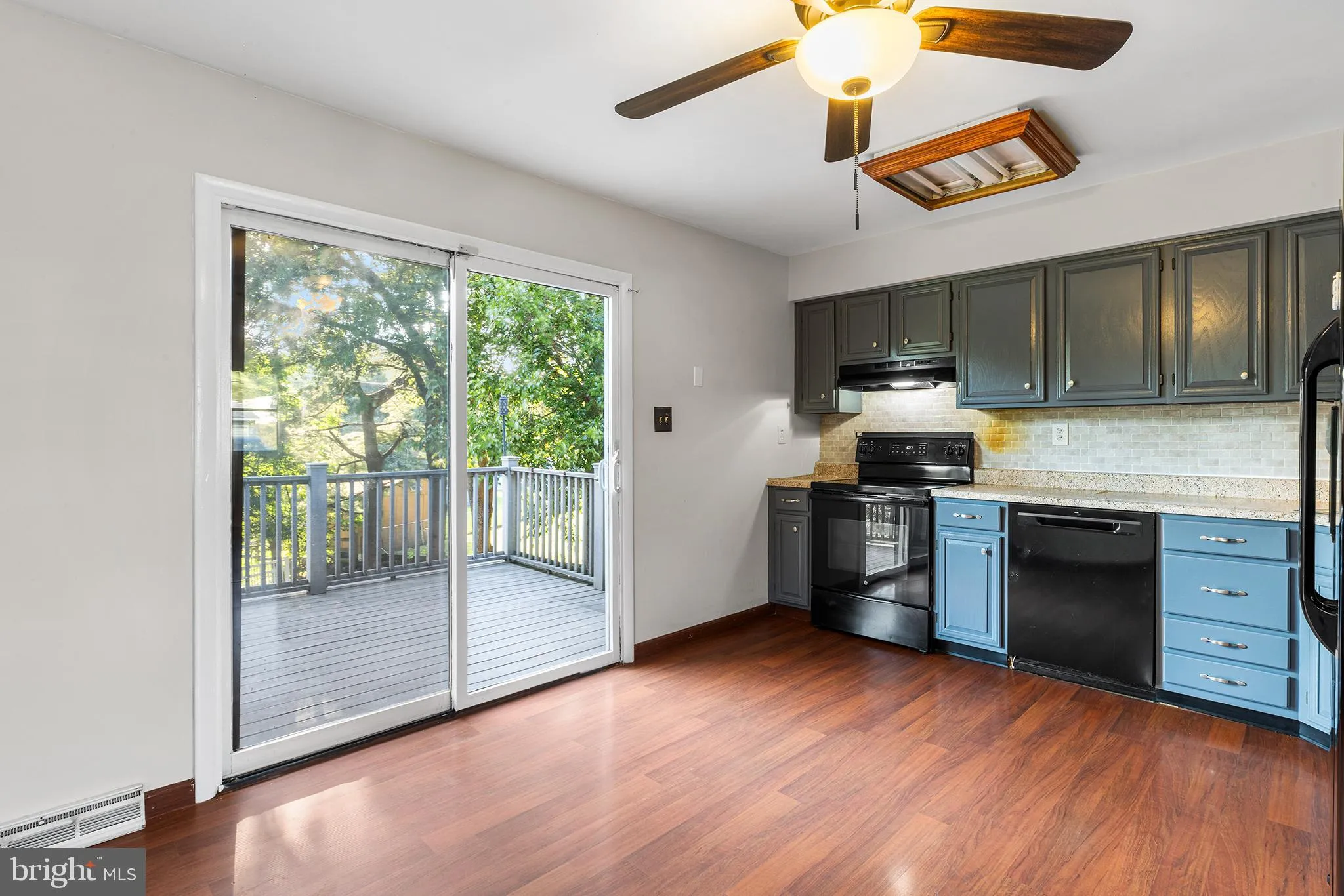 Upper Chichester, Pennsylvania 19061, United States, 3 Bedrooms Bedrooms, ,2 BathroomsBathrooms,Residential,Active,178988