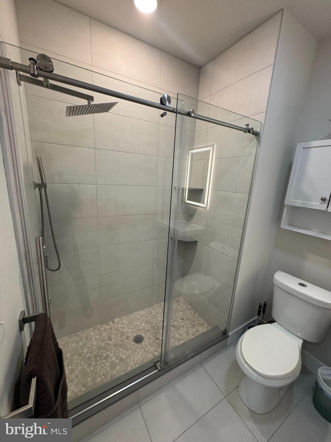 TEMPLE UNIVERSITY - Commercial Sale