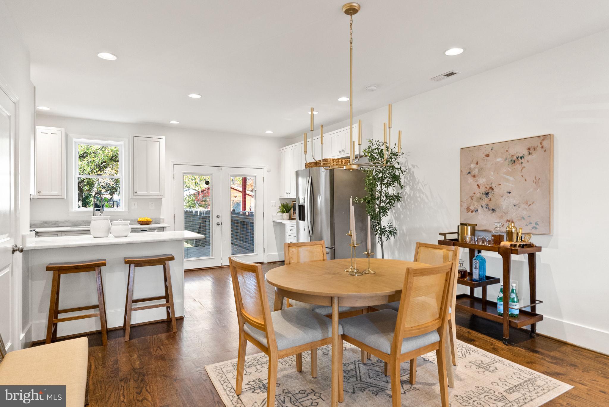 113 HAMILTON STREET NW