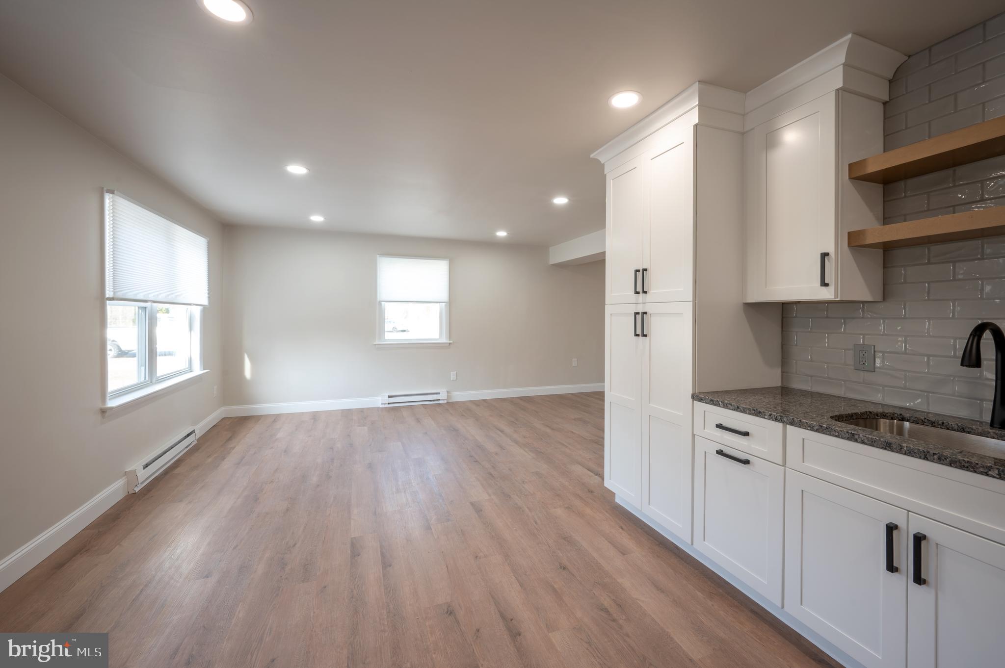 MEADOW WOOD - Residential Lease