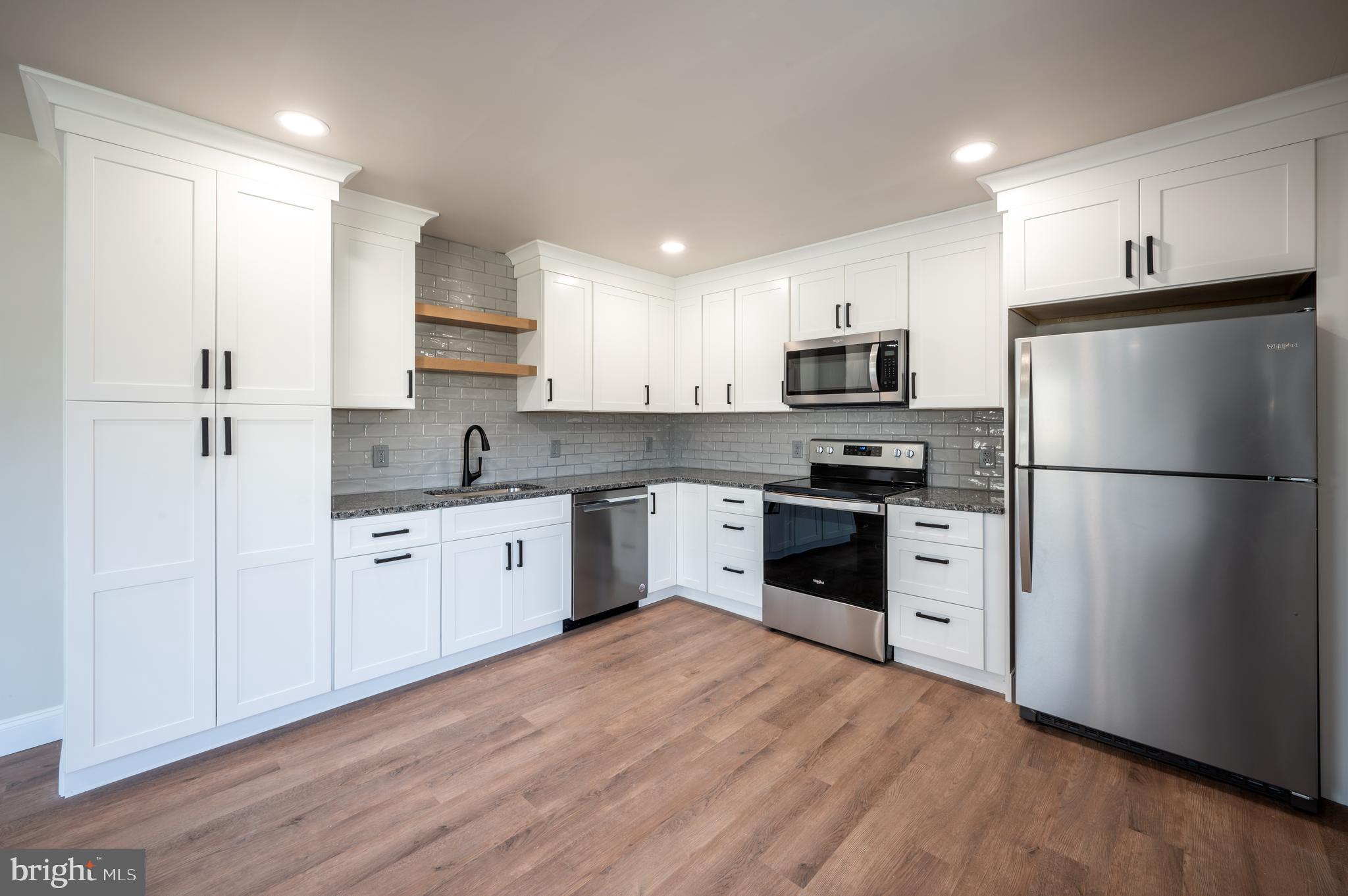 MEADOW WOOD - Residential Lease