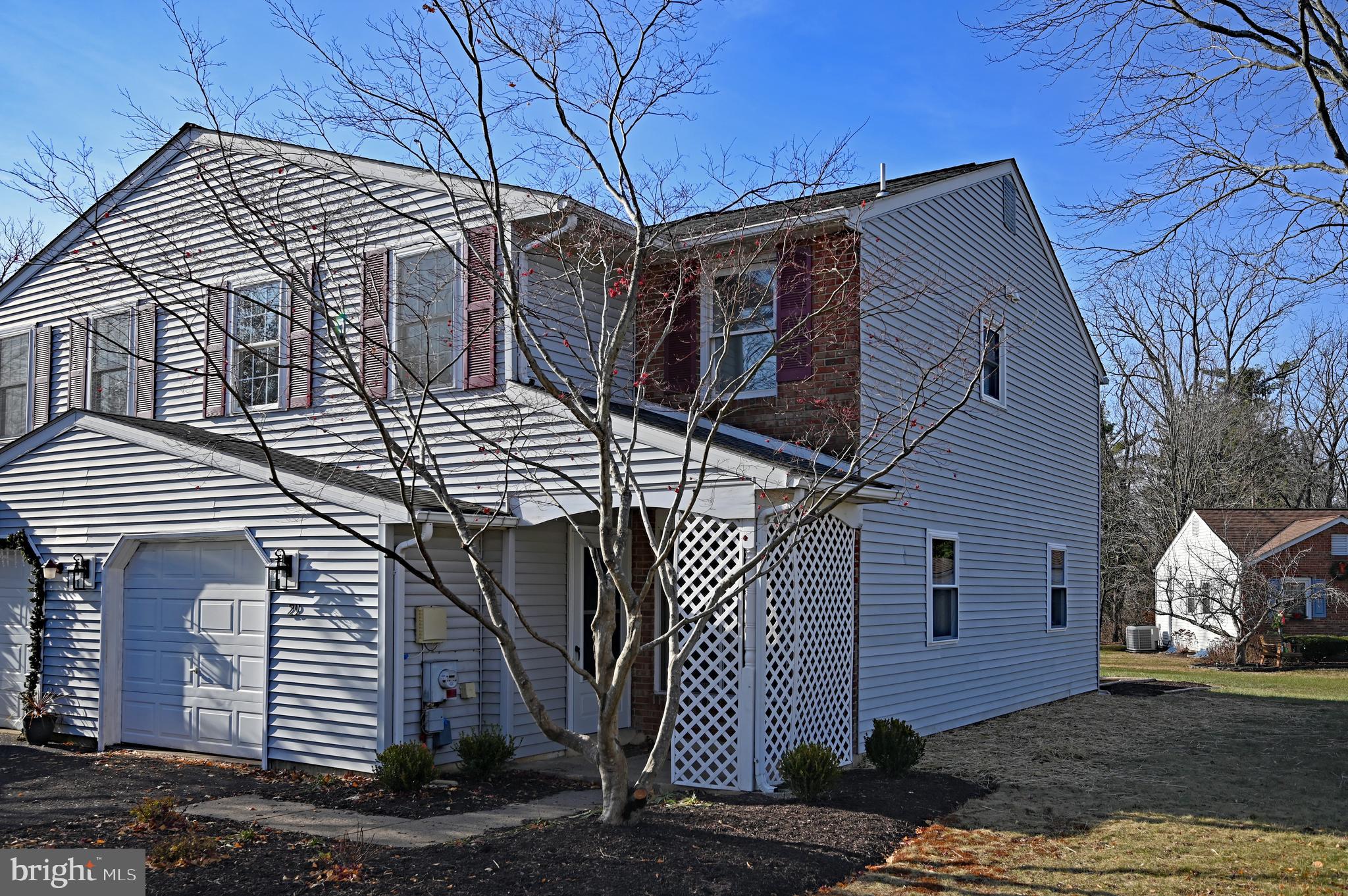 MEADOW WOOD - Residential Lease