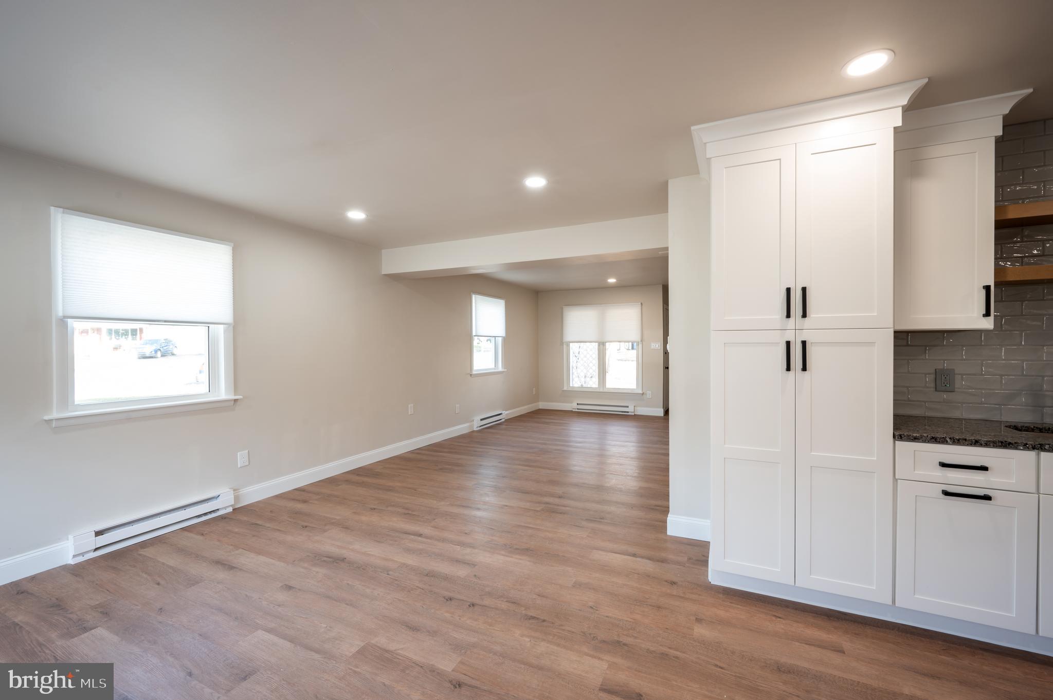 MEADOW WOOD - Residential Lease