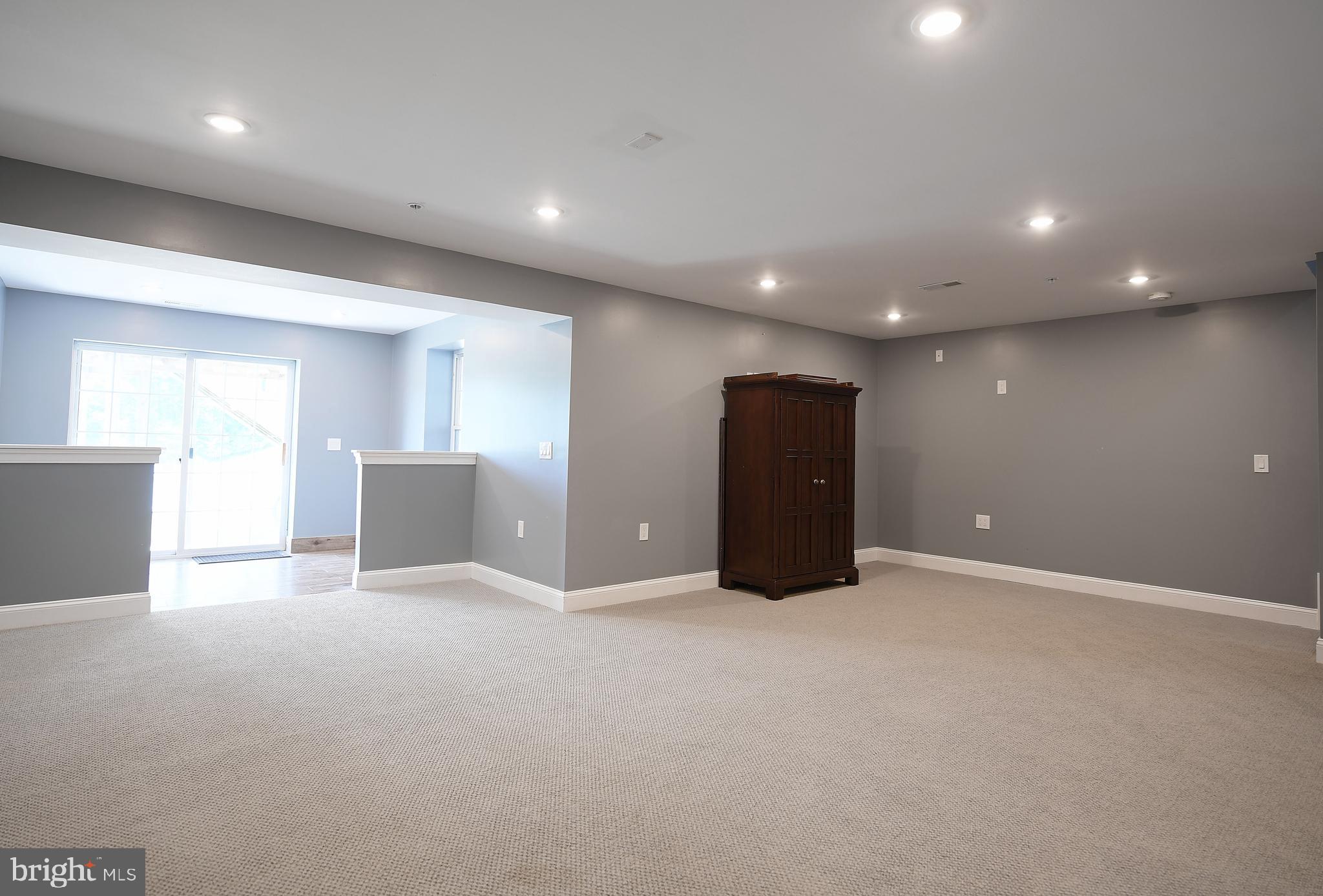 GREENBRIER HILLS - Residential