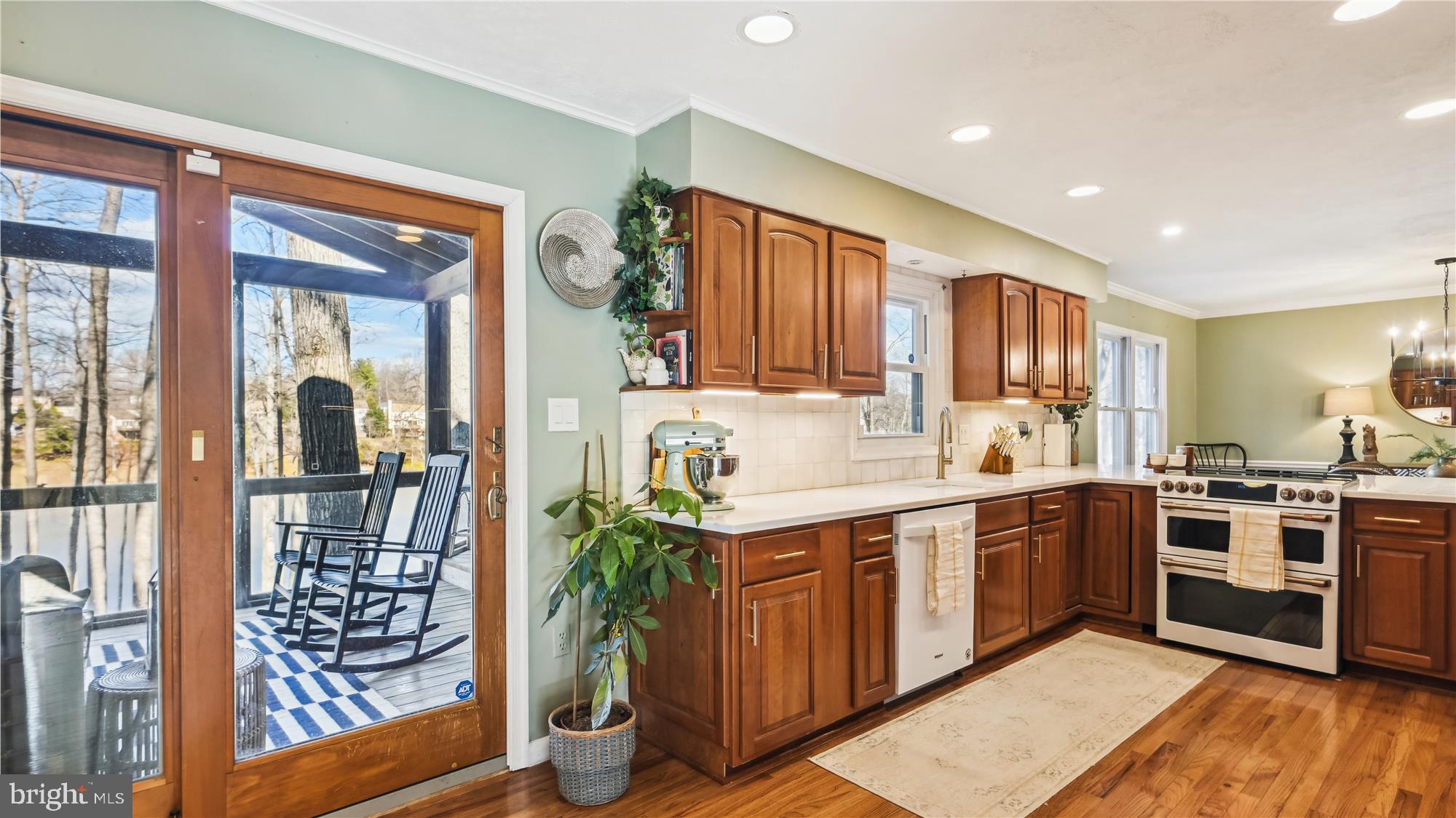 MONTCLAIR - Residential