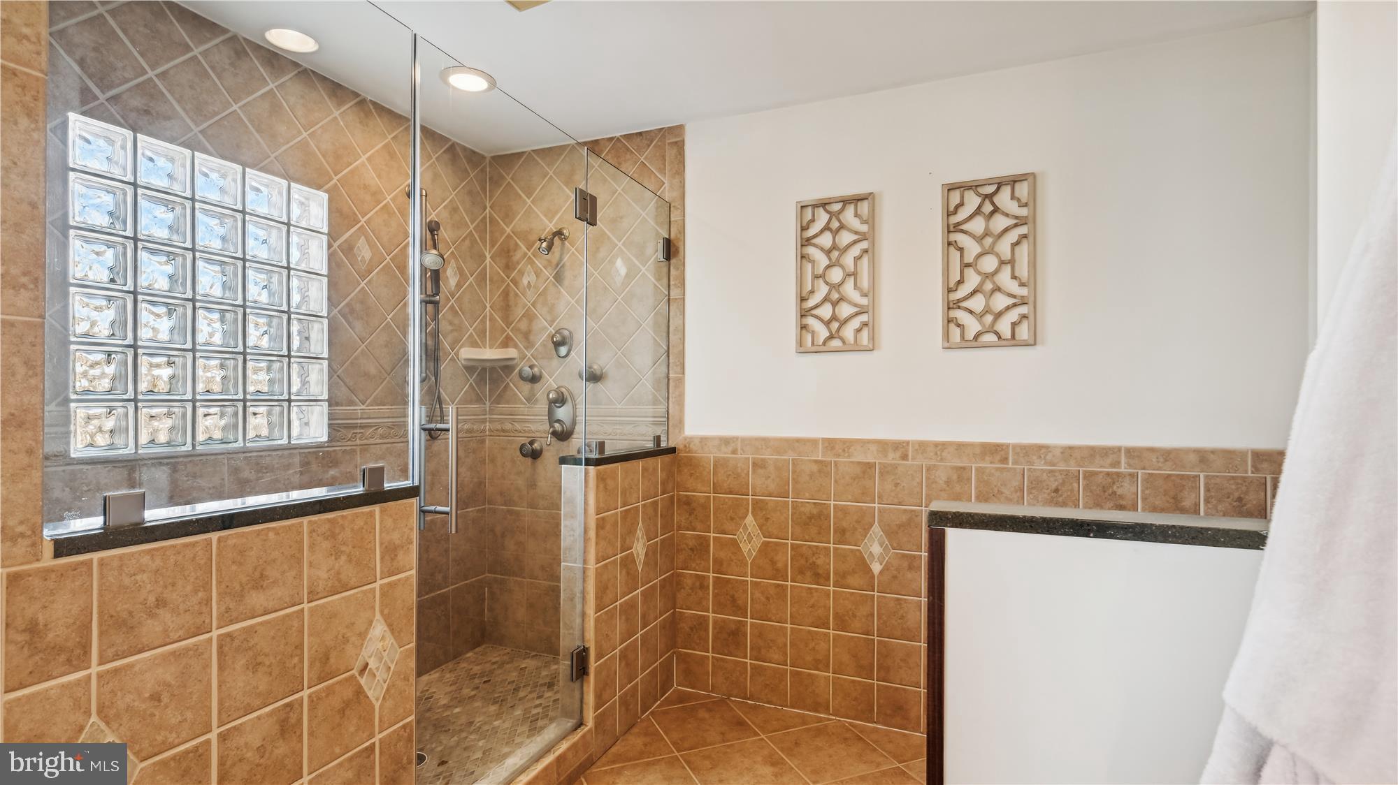 MONTCLAIR - Residential