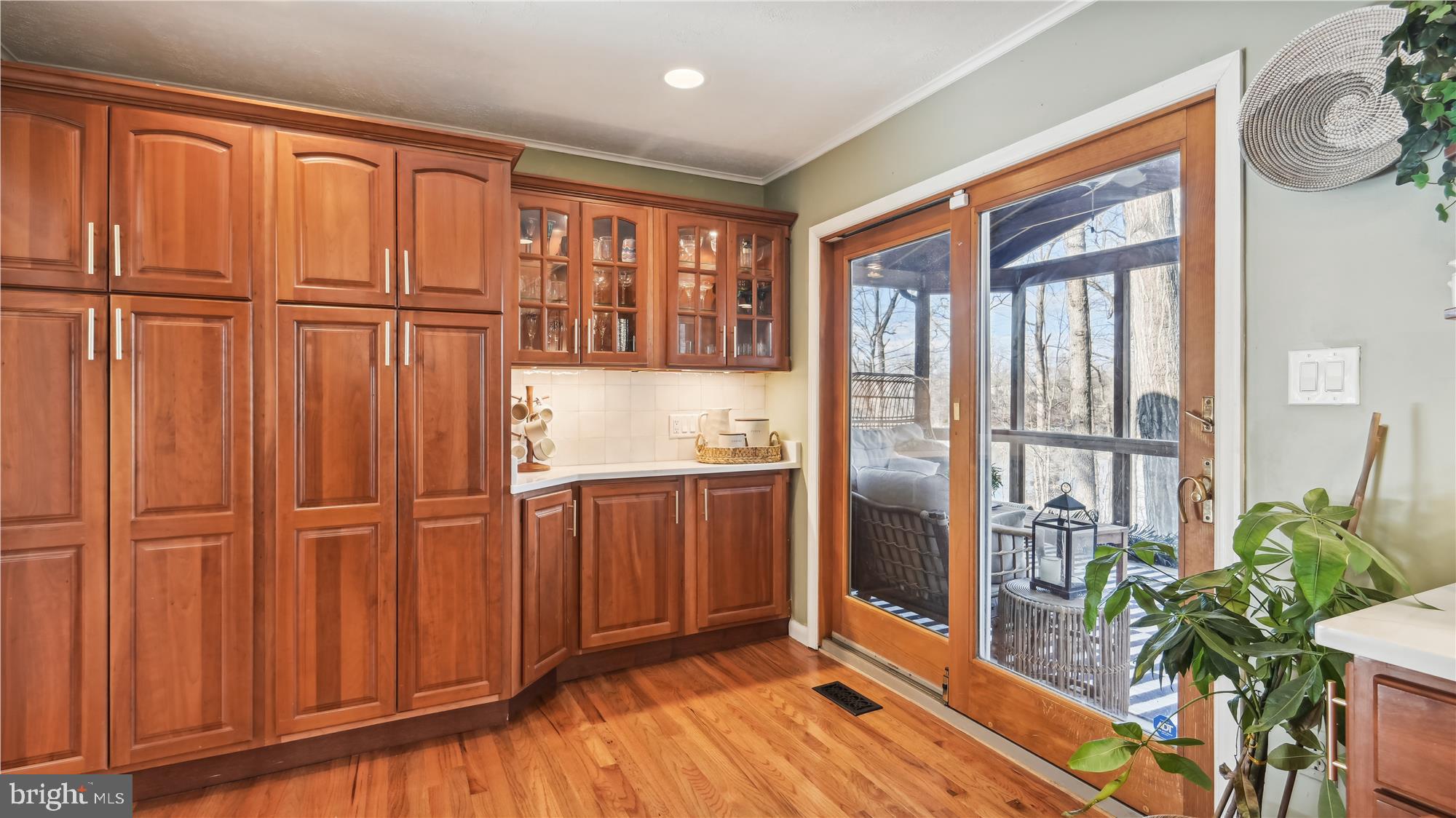 MONTCLAIR - Residential