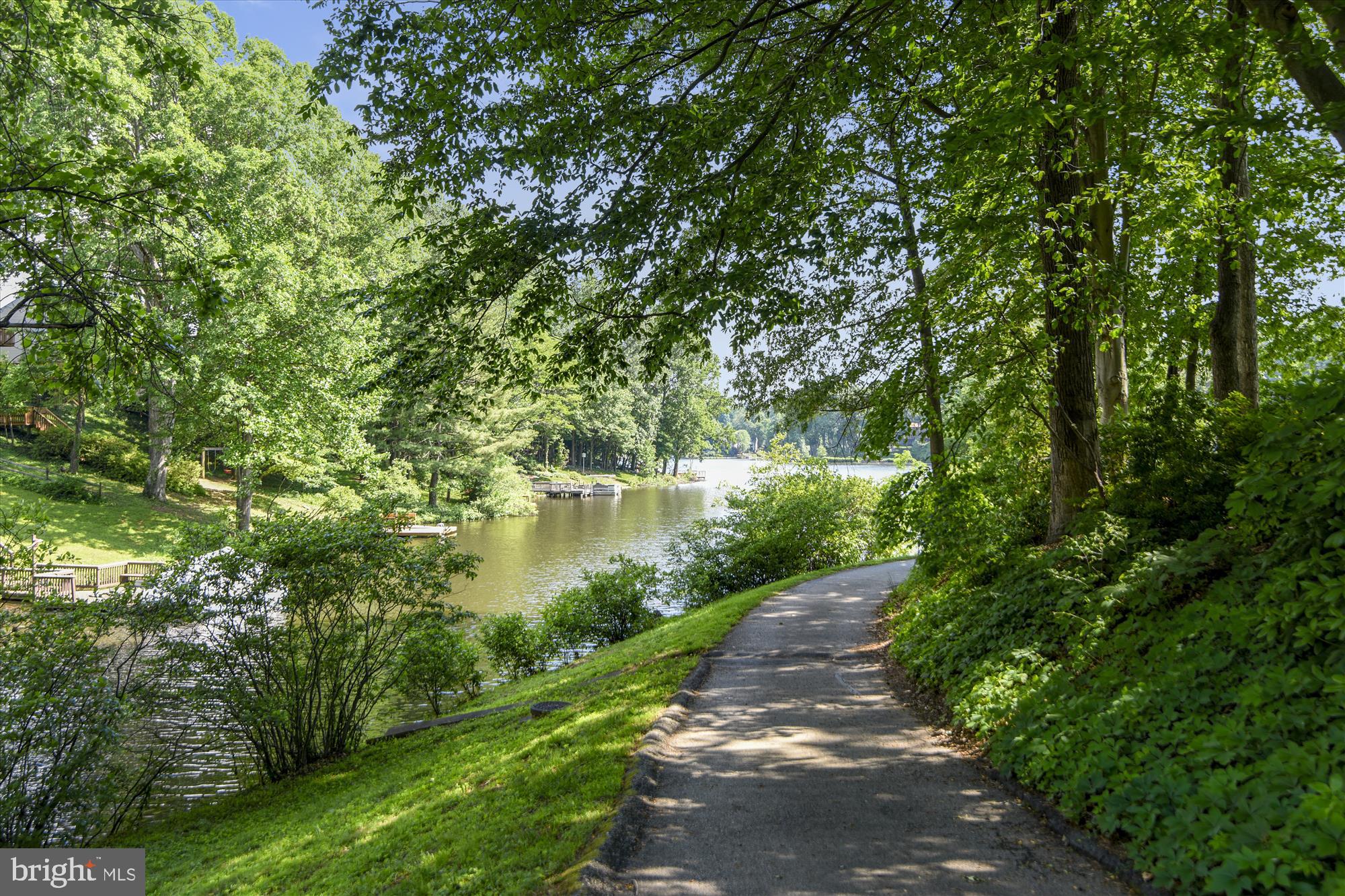 MONTCLAIR - Residential