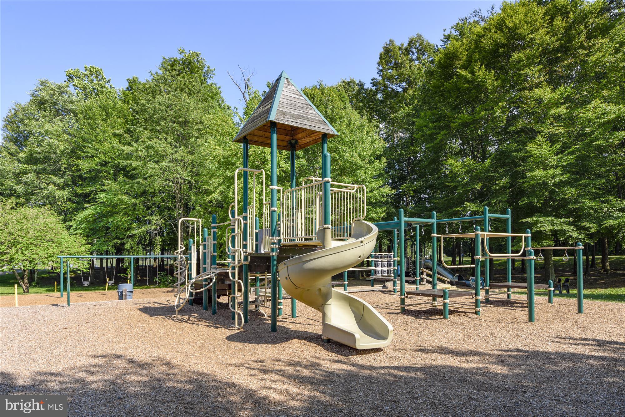 MONTCLAIR - Residential