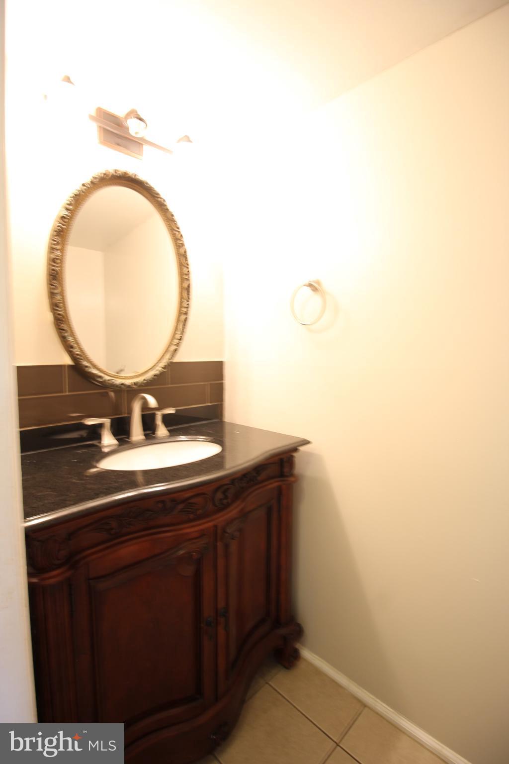 SHANNON STATION - Residential Lease