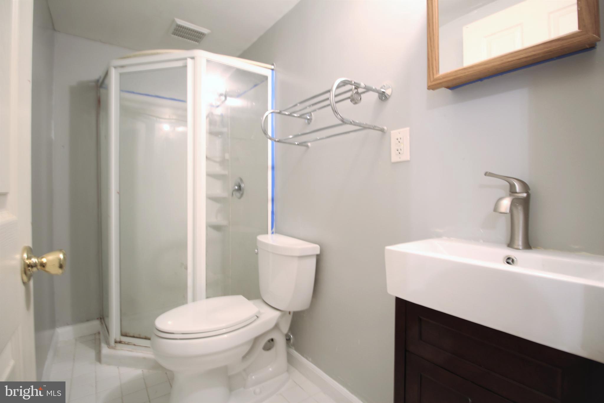 SHANNON STATION - Residential Lease