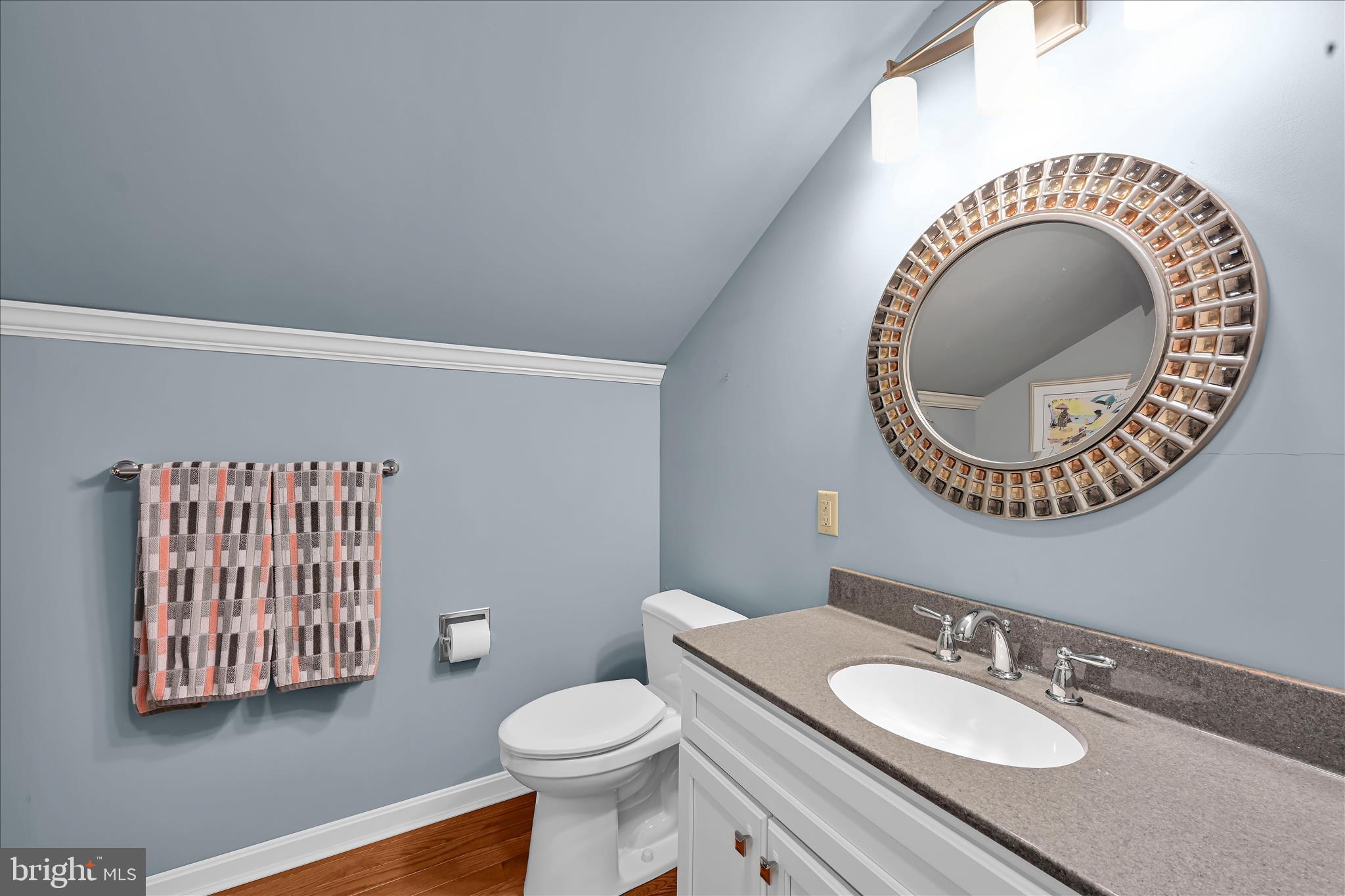 HI VIEW ESTATES - Residential