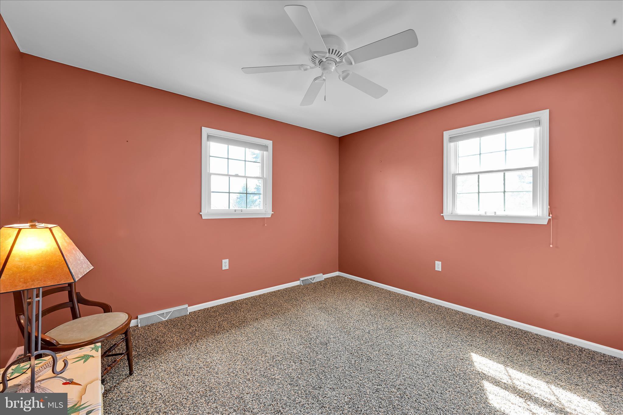 HI VIEW ESTATES - Residential