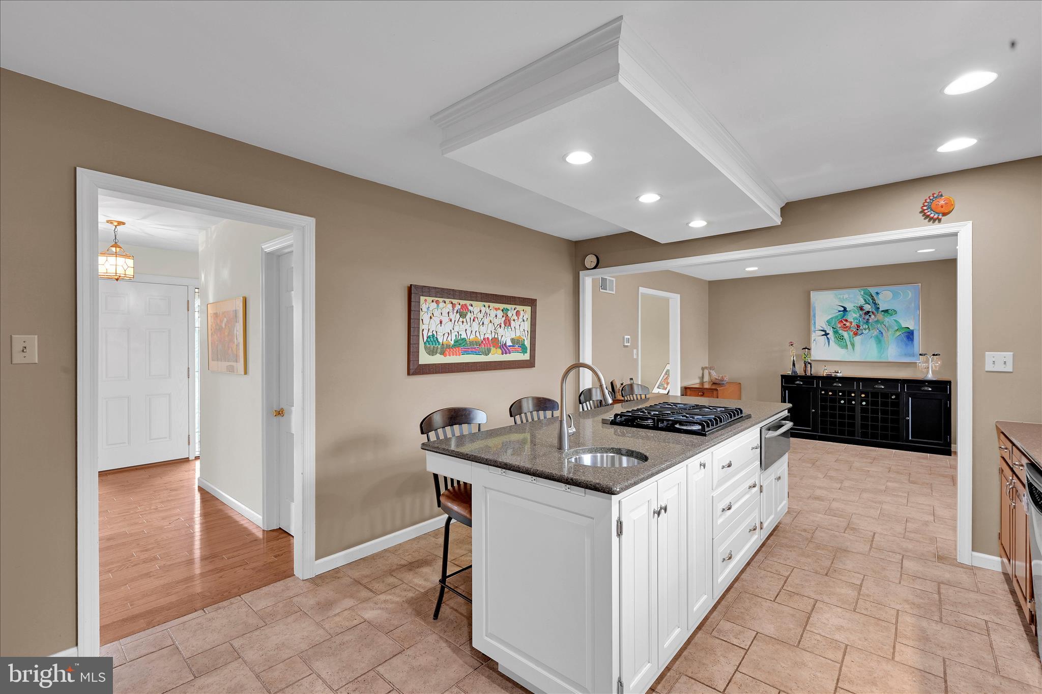 HI VIEW ESTATES - Residential