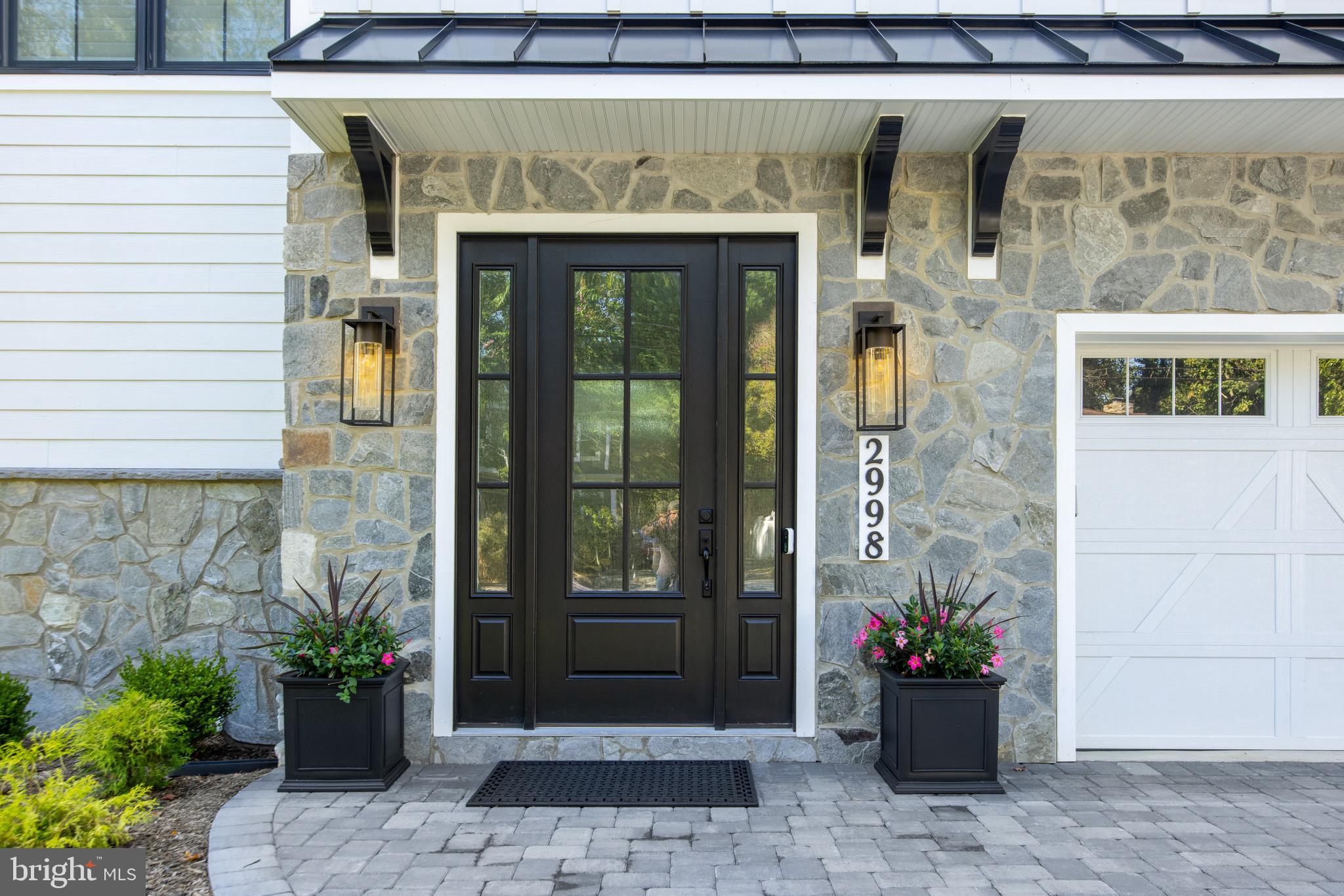 COLUMBIA BEACH - Residential