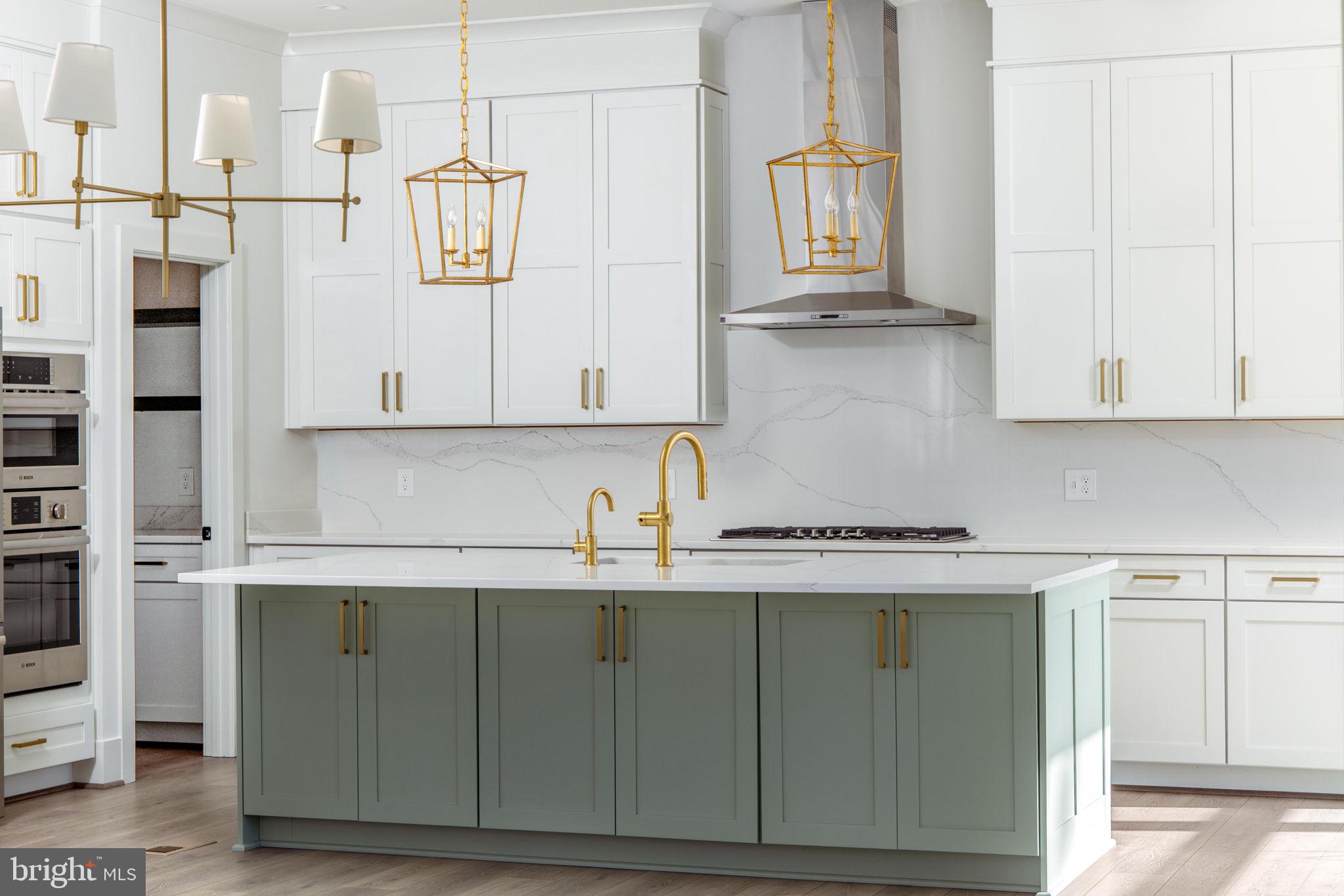 COLUMBIA BEACH - Residential