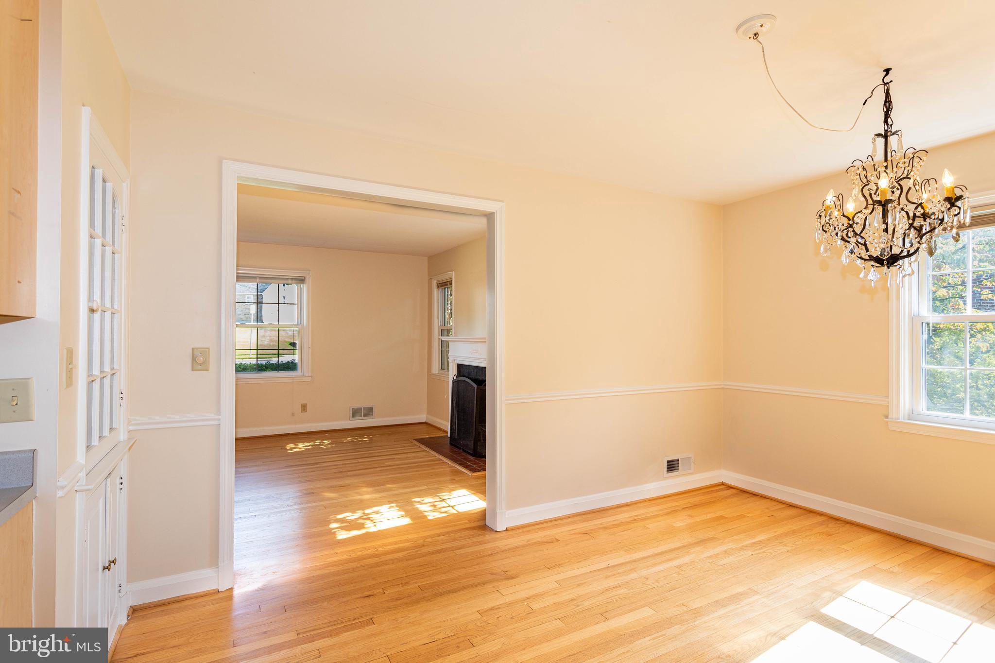 TOWSON PARK - Residential Lease