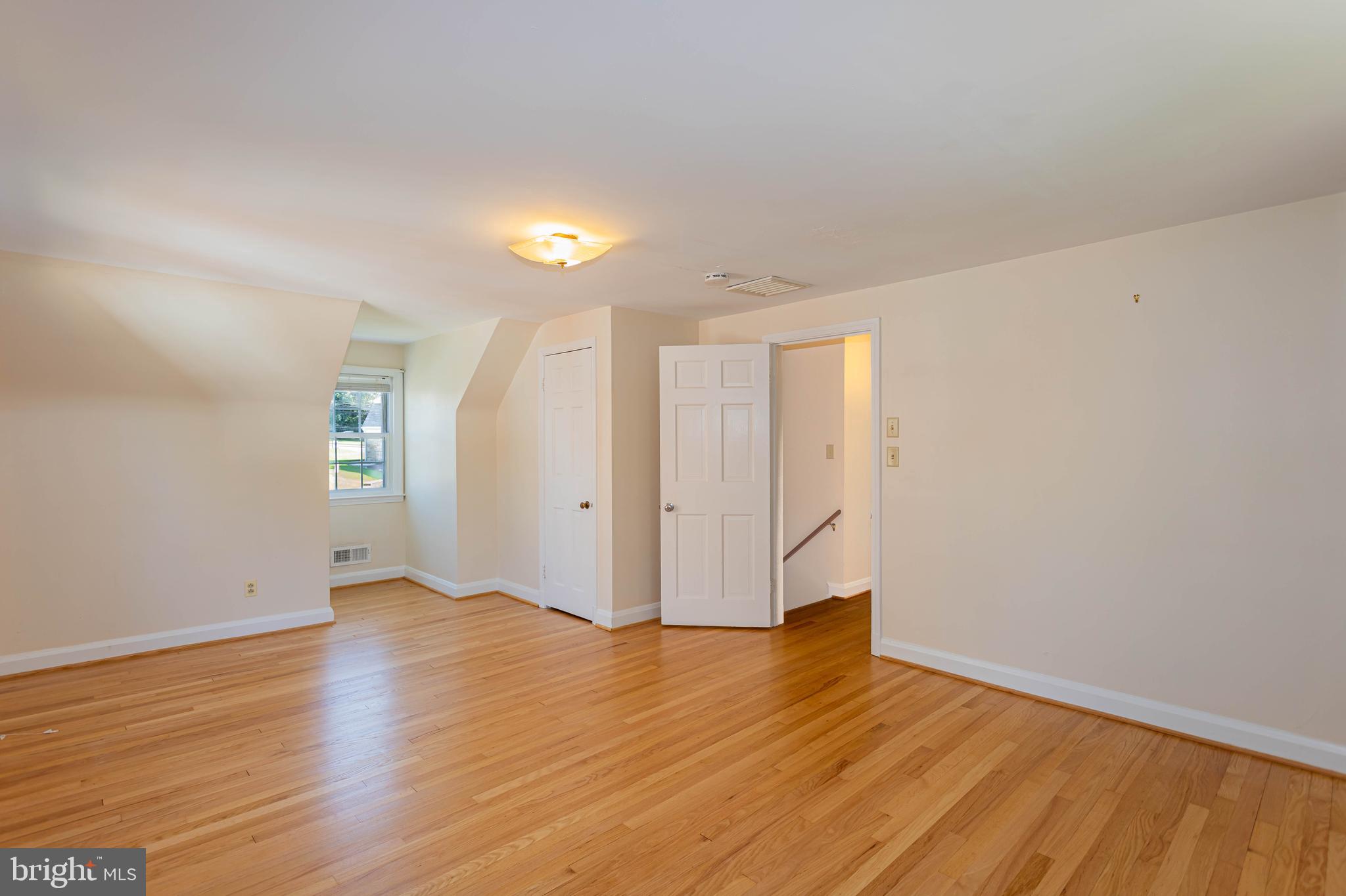 TOWSON PARK - Residential Lease