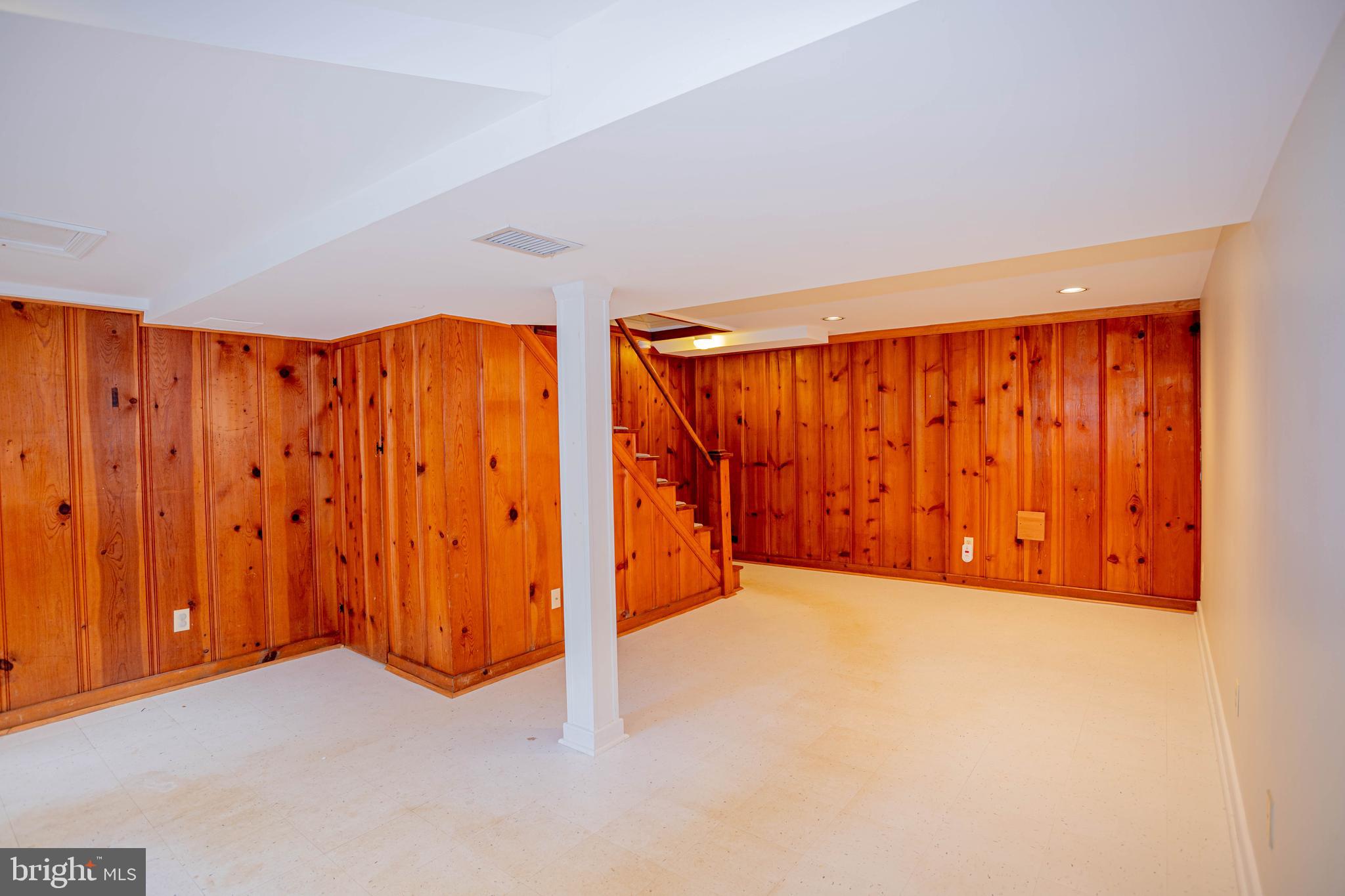 TOWSON PARK - Residential Lease