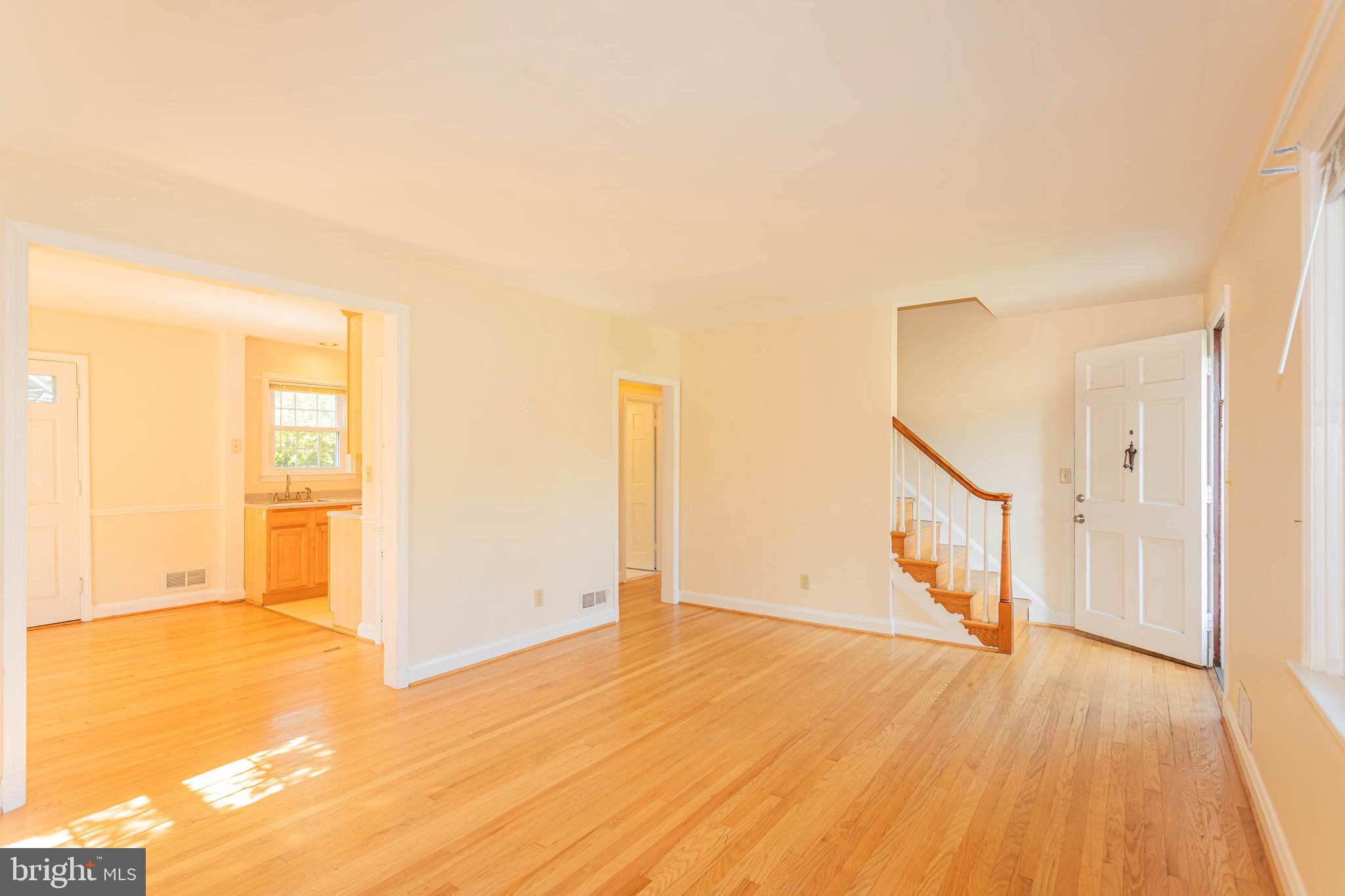 TOWSON PARK - Residential Lease