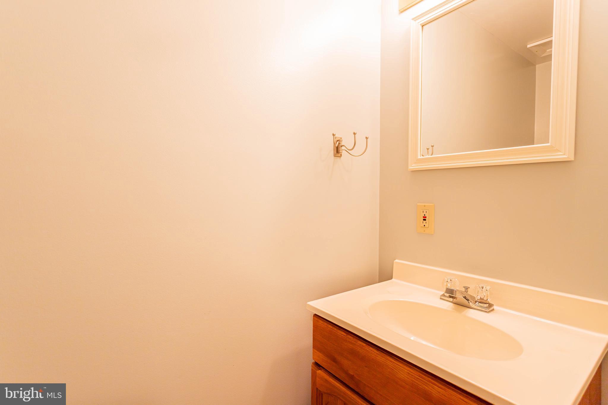 TOWSON PARK - Residential Lease