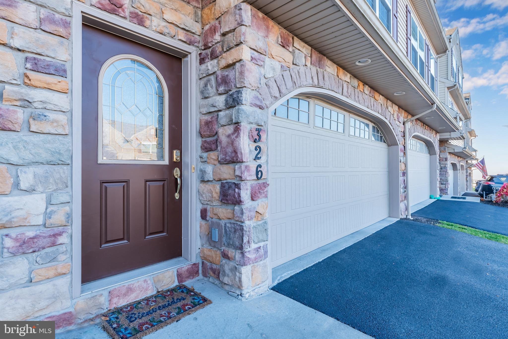WEATHERSTONE - Residential