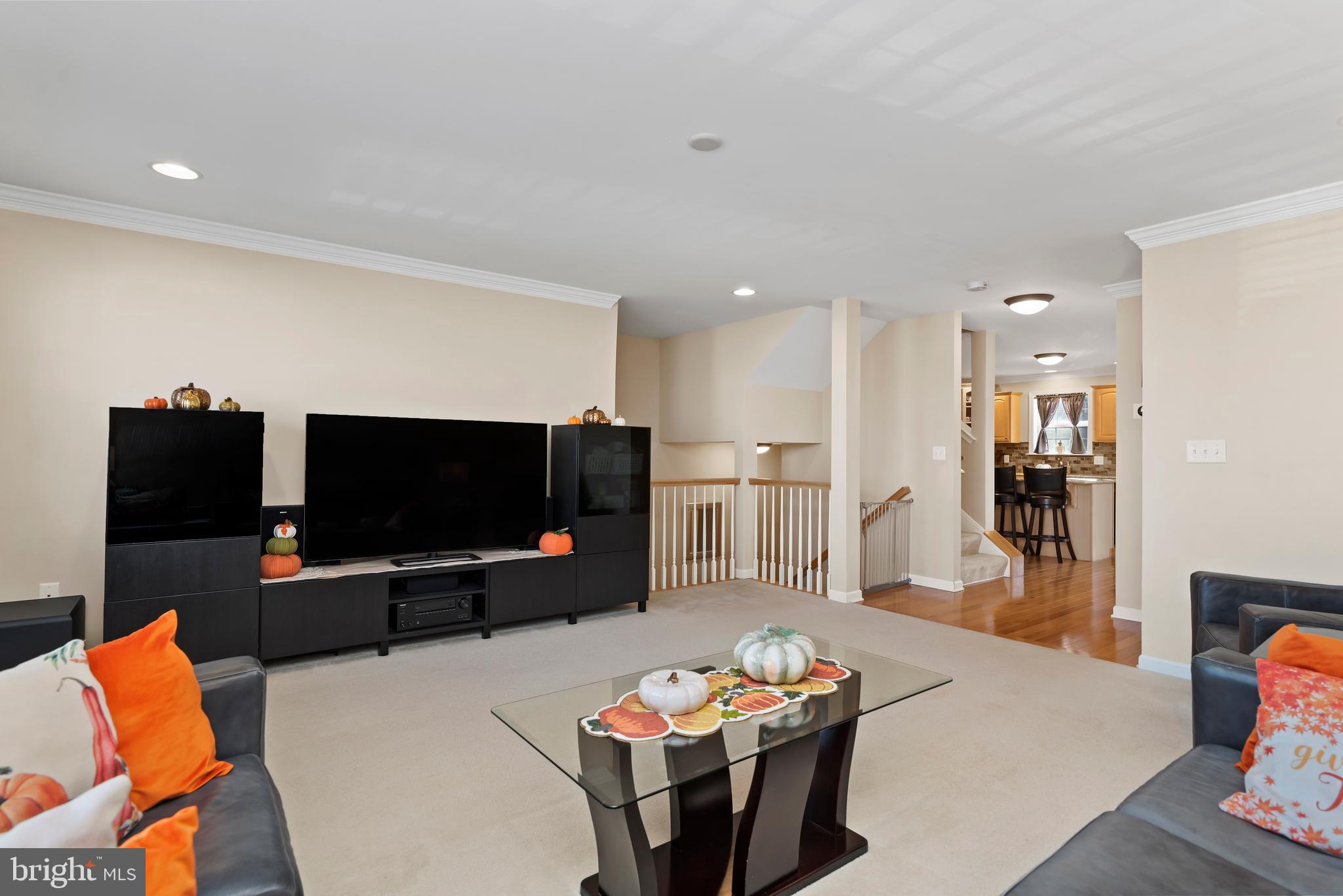 WEATHERSTONE - Residential