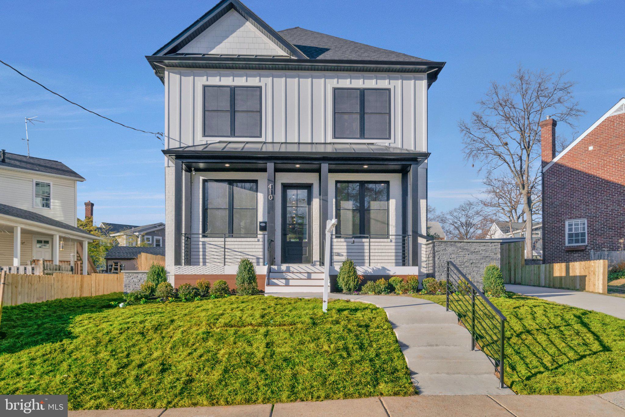 ARLINGTON FOREST - Residential