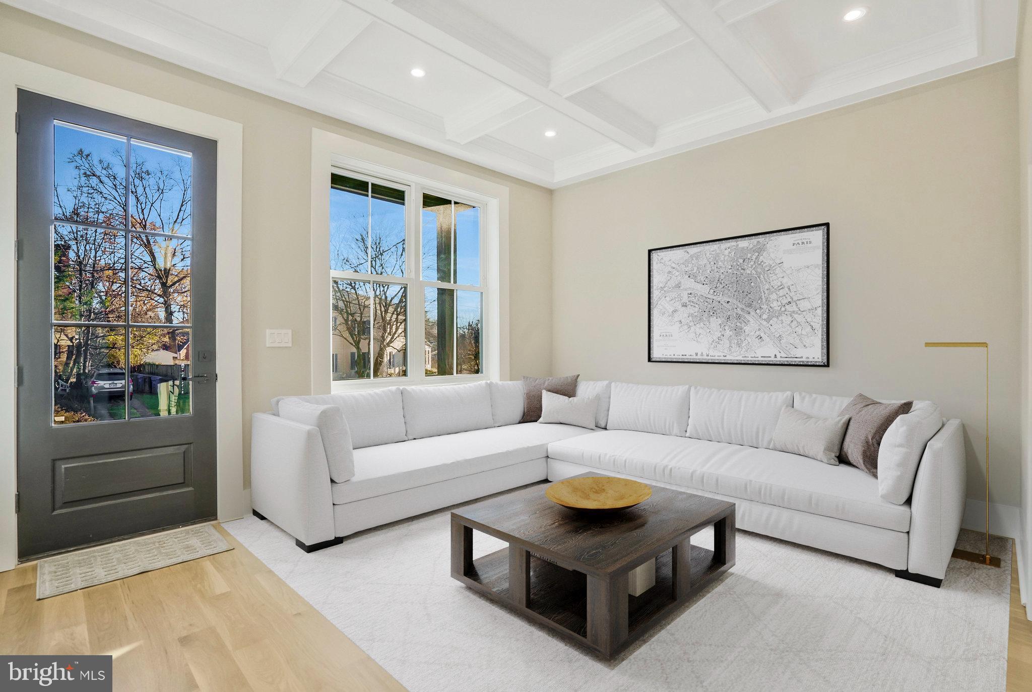 ARLINGTON FOREST - Residential