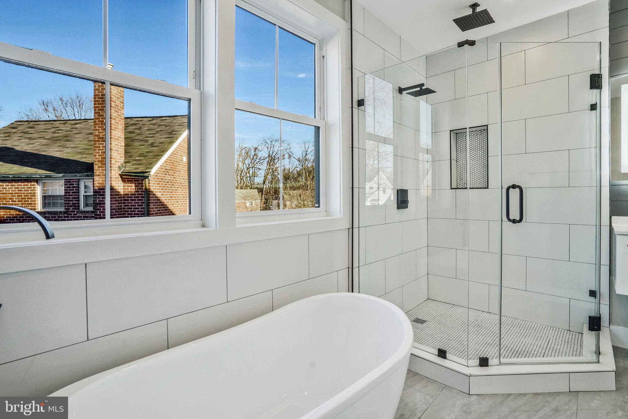 ARLINGTON FOREST - Residential