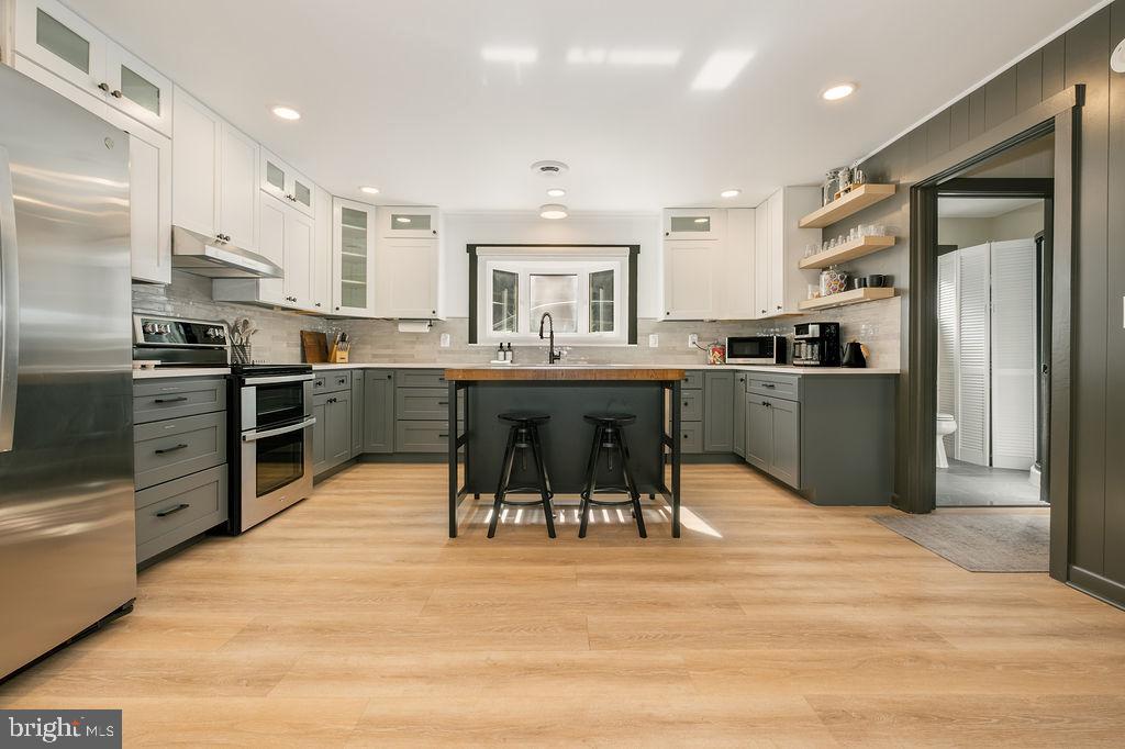 1321 MARSH HILL ROAD