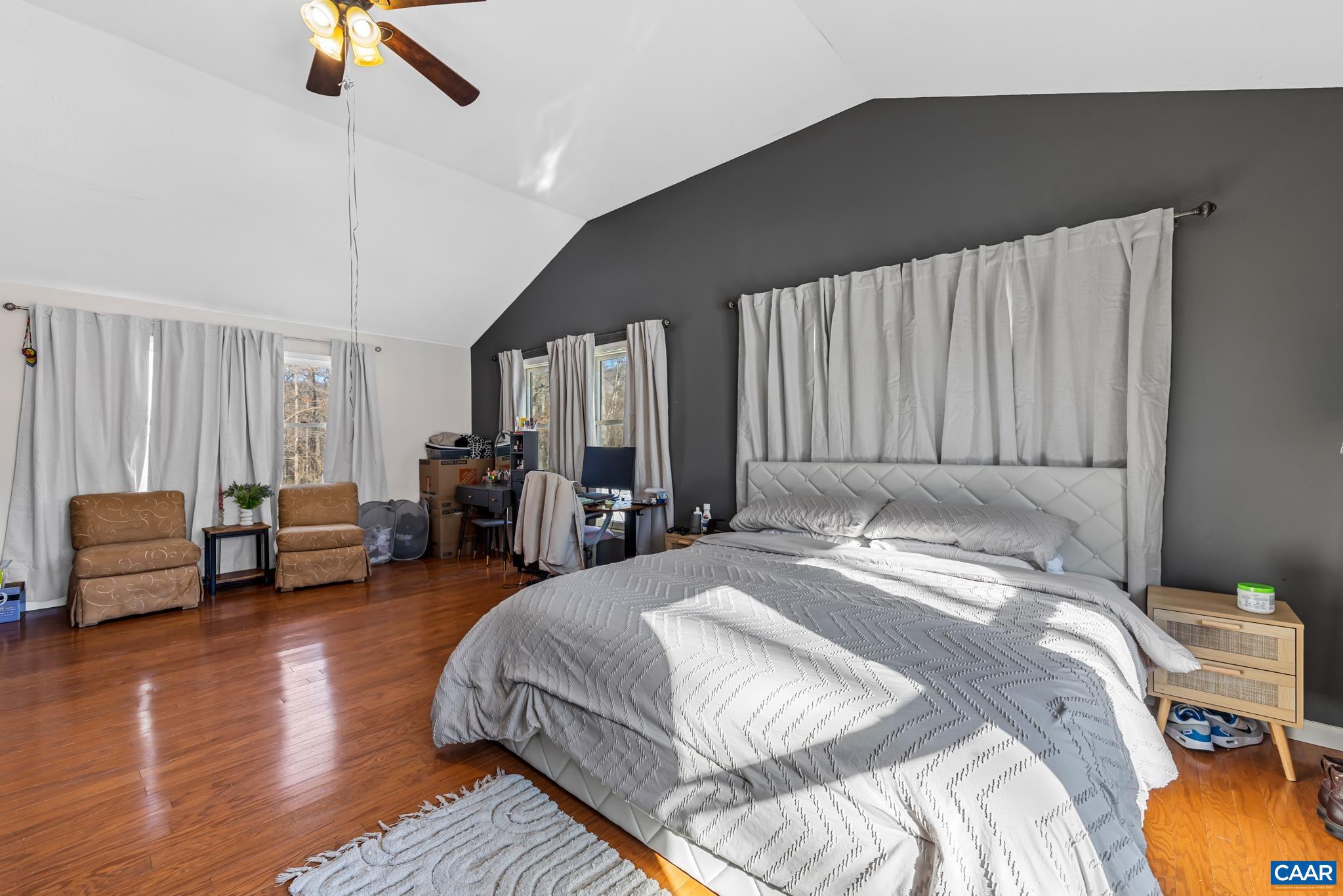 MONTREAL VILLAGE - Residential