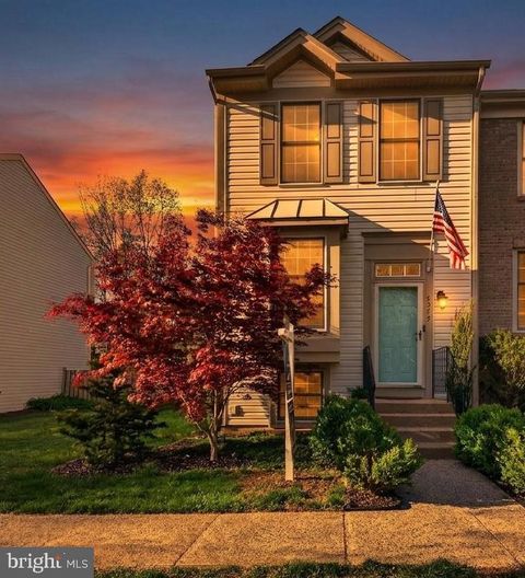 6579 SKYLEMAR TRAIL CENTREVILLE VA 20121