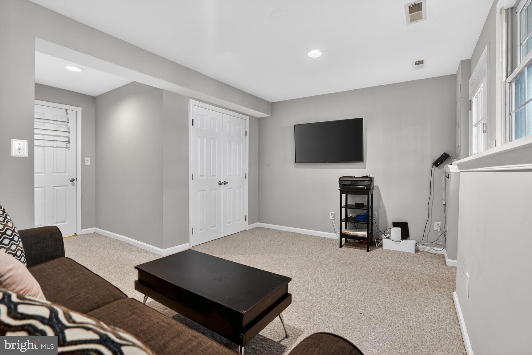 GREEN TRAILS - Residential