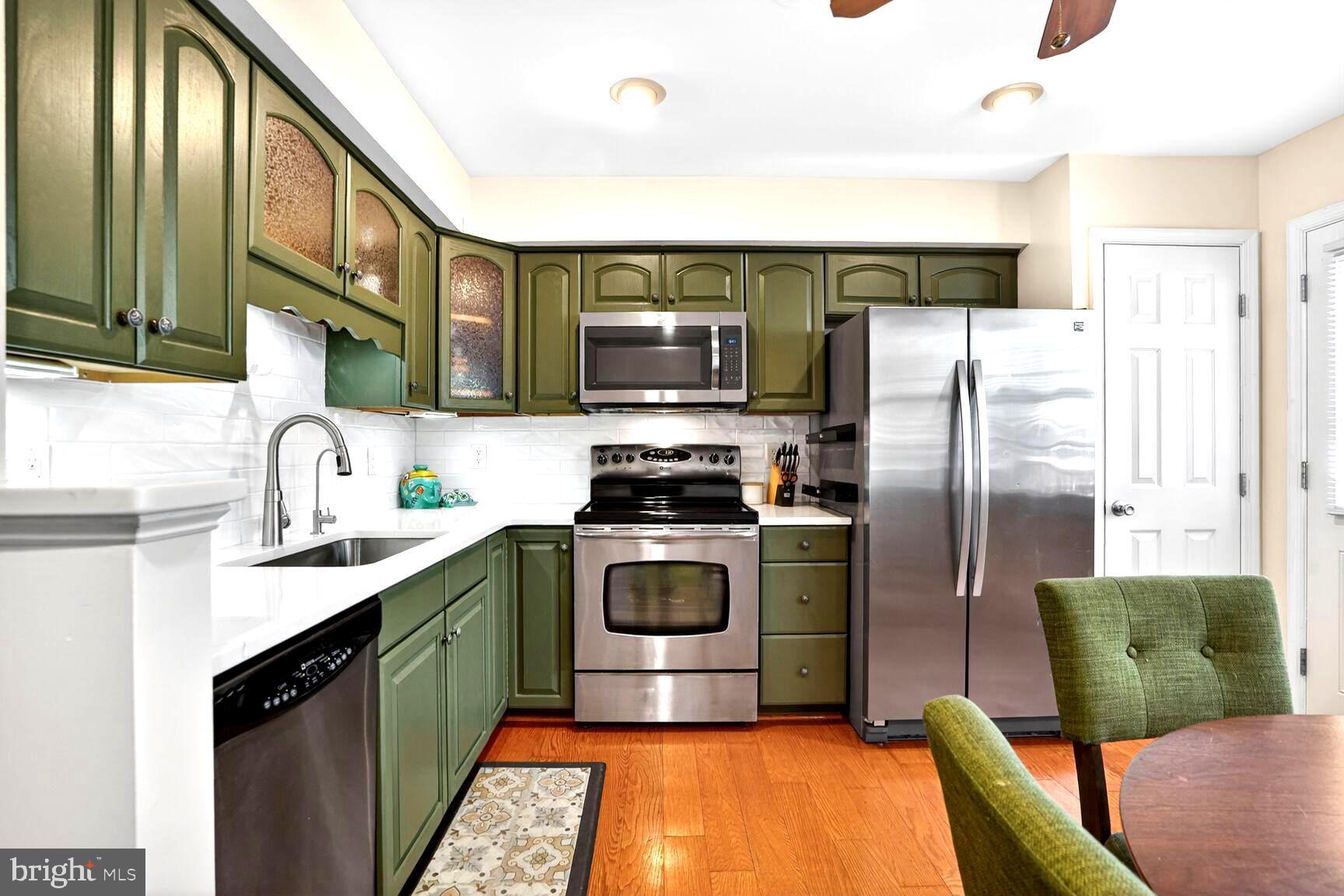 GREEN TRAILS - Residential