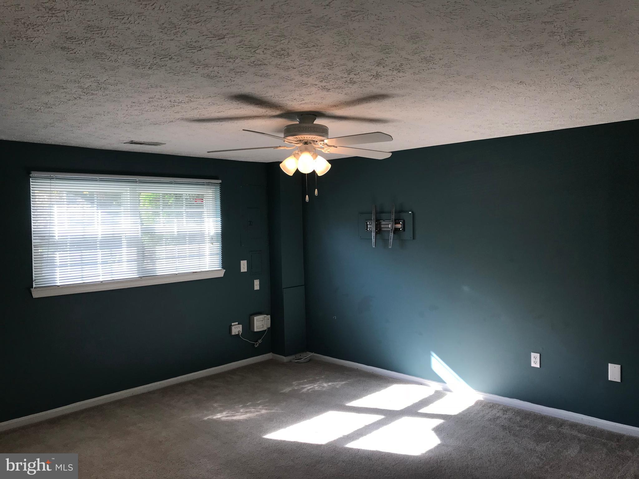 ASPEN PARK - Residential Lease